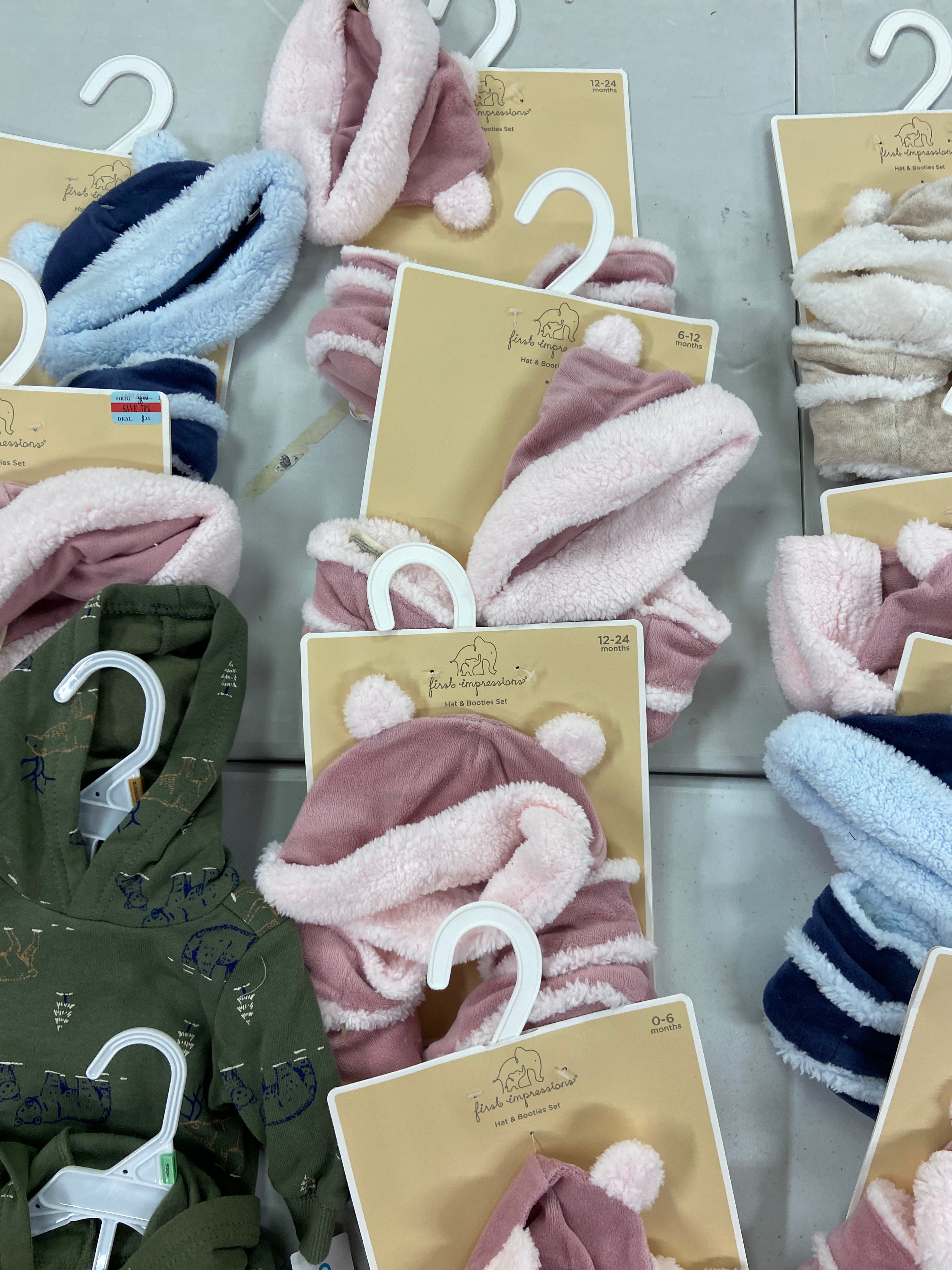 Baby's Clothing Assorted Wholesale Lot, FIRST IMPRESSIONS, CARTER'S and more, 19 items, Shelf Pulls, MSRP $538