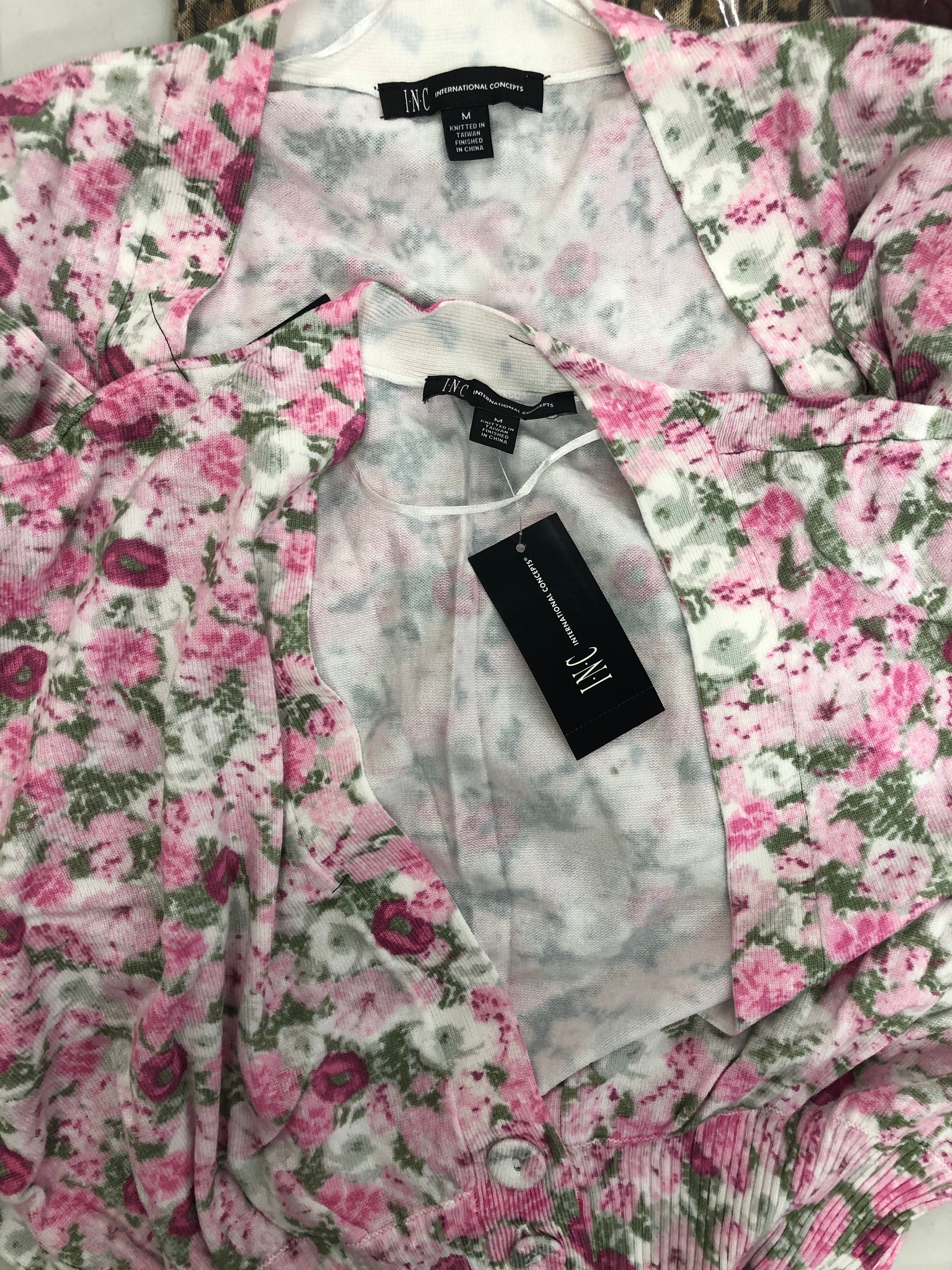 Women's Clothing Cardigans, Dresses and others Wholesale Lot, CALVIN KLEIN, FREE PEOPLE, AQUA, AMERICAN APPAREL and more, 17 items, NEW, MSRP $1,291