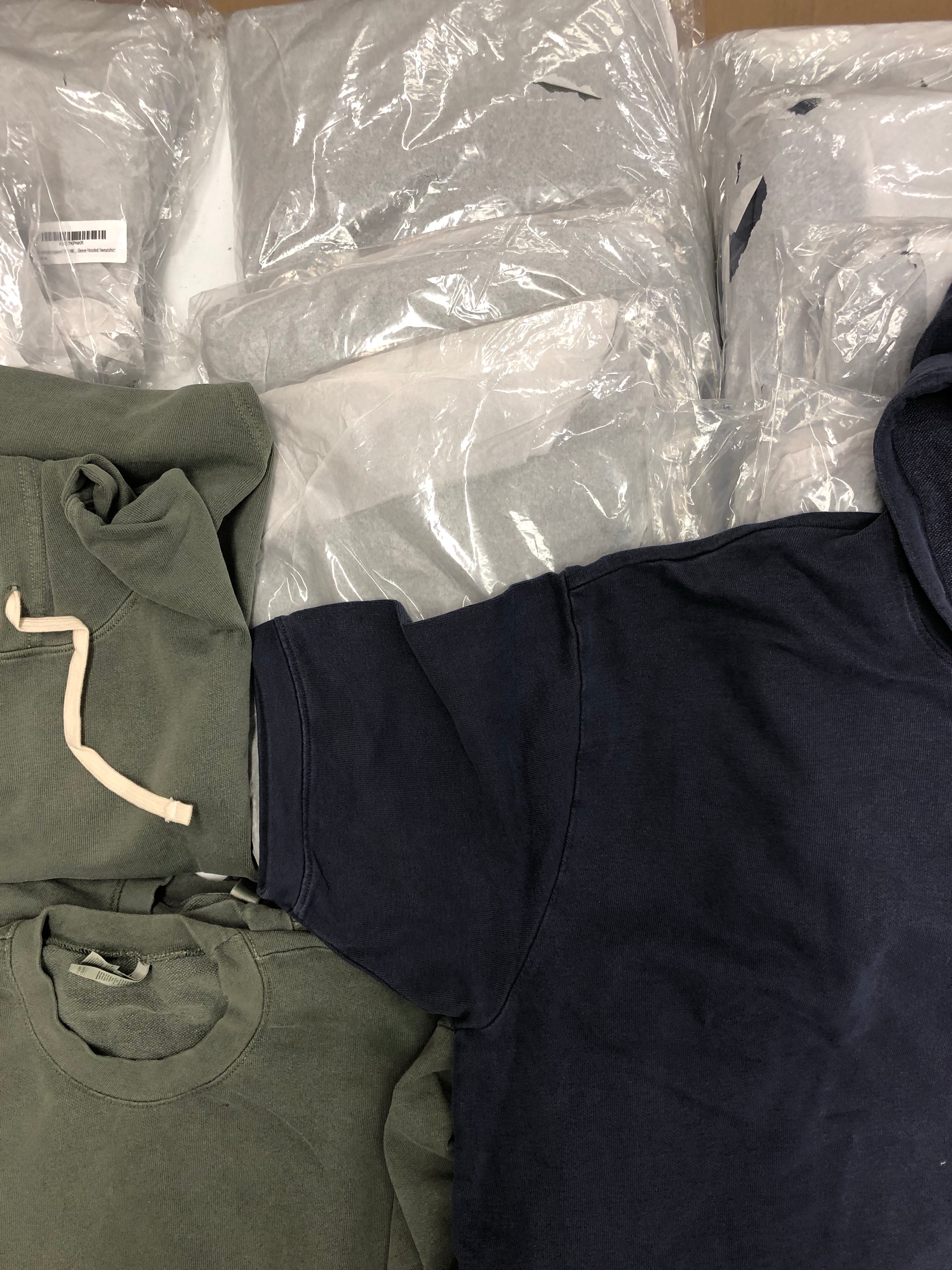 Men's Clothing Tops Wholesale Lot, AMERICAN APPAREL ONLY, 26 Items, Shelf Pulls, MSRP $1,036
