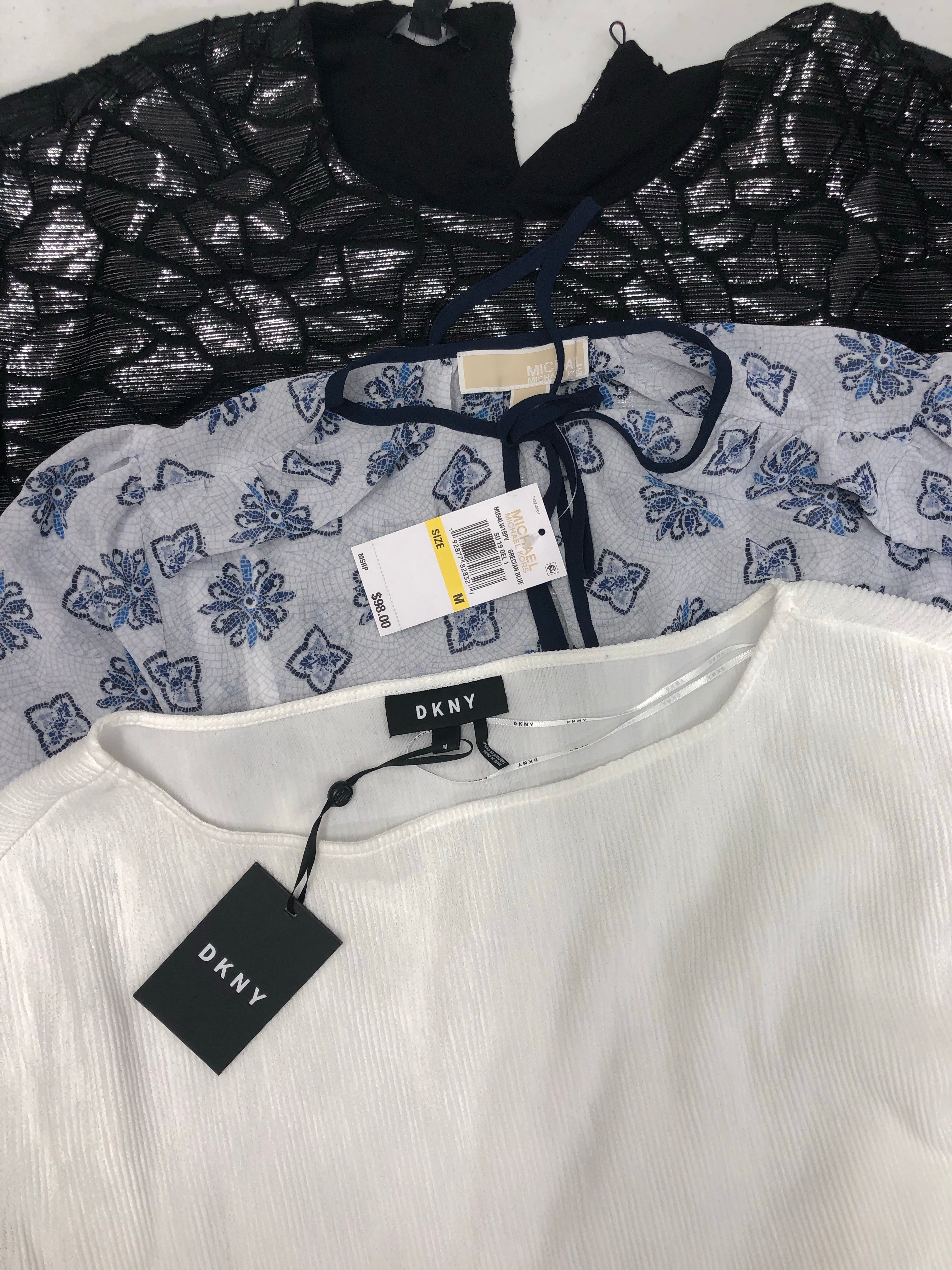 Women's Clothing Tops Wholesale Lot, MICHAEL KORS, DKNY, CALVIN KLEIN, KENDALL, ALFANI and more, 27 Units, Shelf Pulls, MSRP $1,913