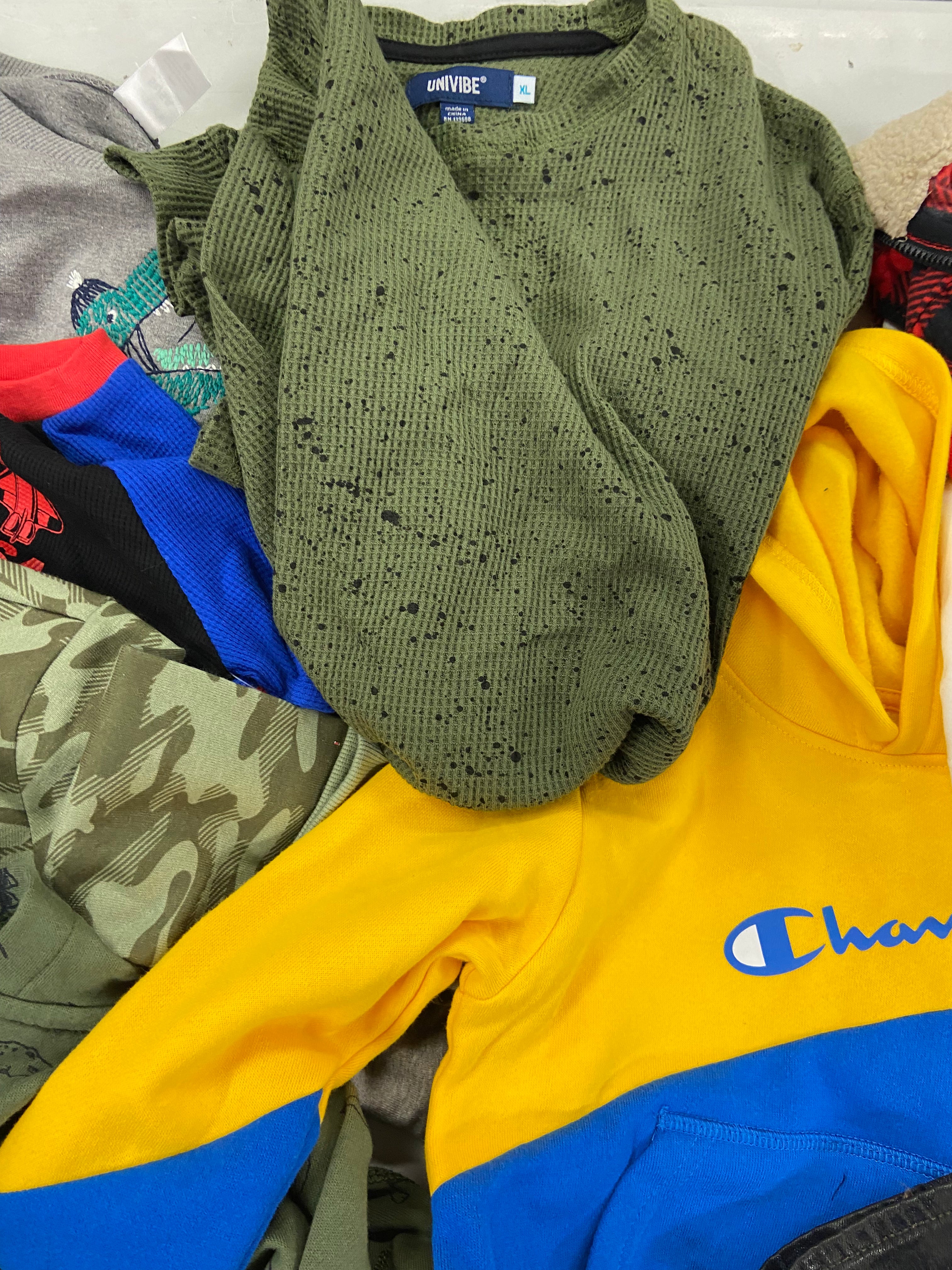 Kid & Baby's Clothing Assorted Wholesale Lot, COLUMBIA, TIMBERLAND, JORDAN, CHAMPION, NIKE,  LEVI'S, CARTER'S and more, 16 items, Shelf Pulls, MSRP $659