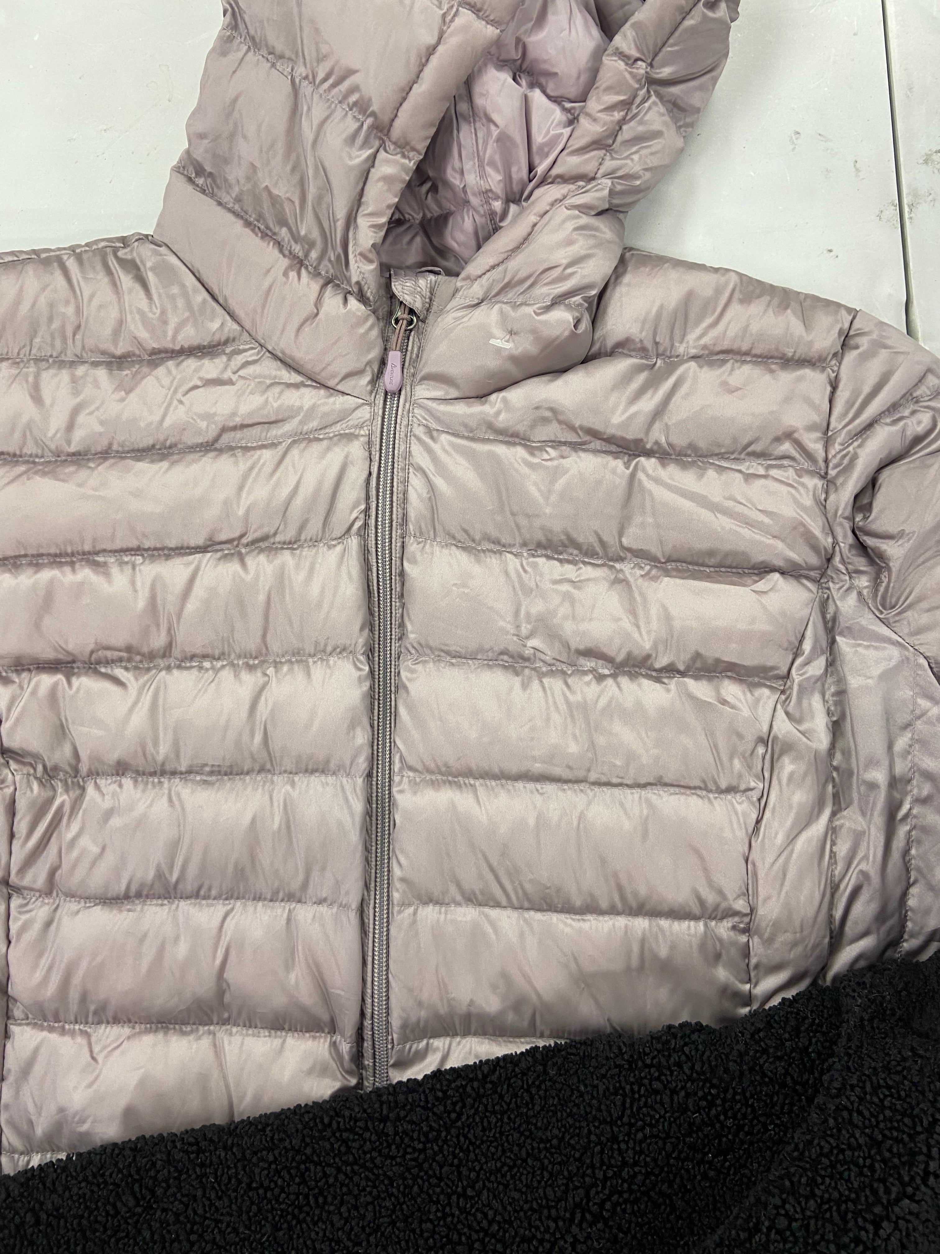 Women's Clothing Jackets & Others, Wholesale Lot, MARMOT, CALVIN KLEIN, AVENTURE, 1 MADISON, ANDREW MARC and more, 6 items, Shelf Pulls, MSRP $485