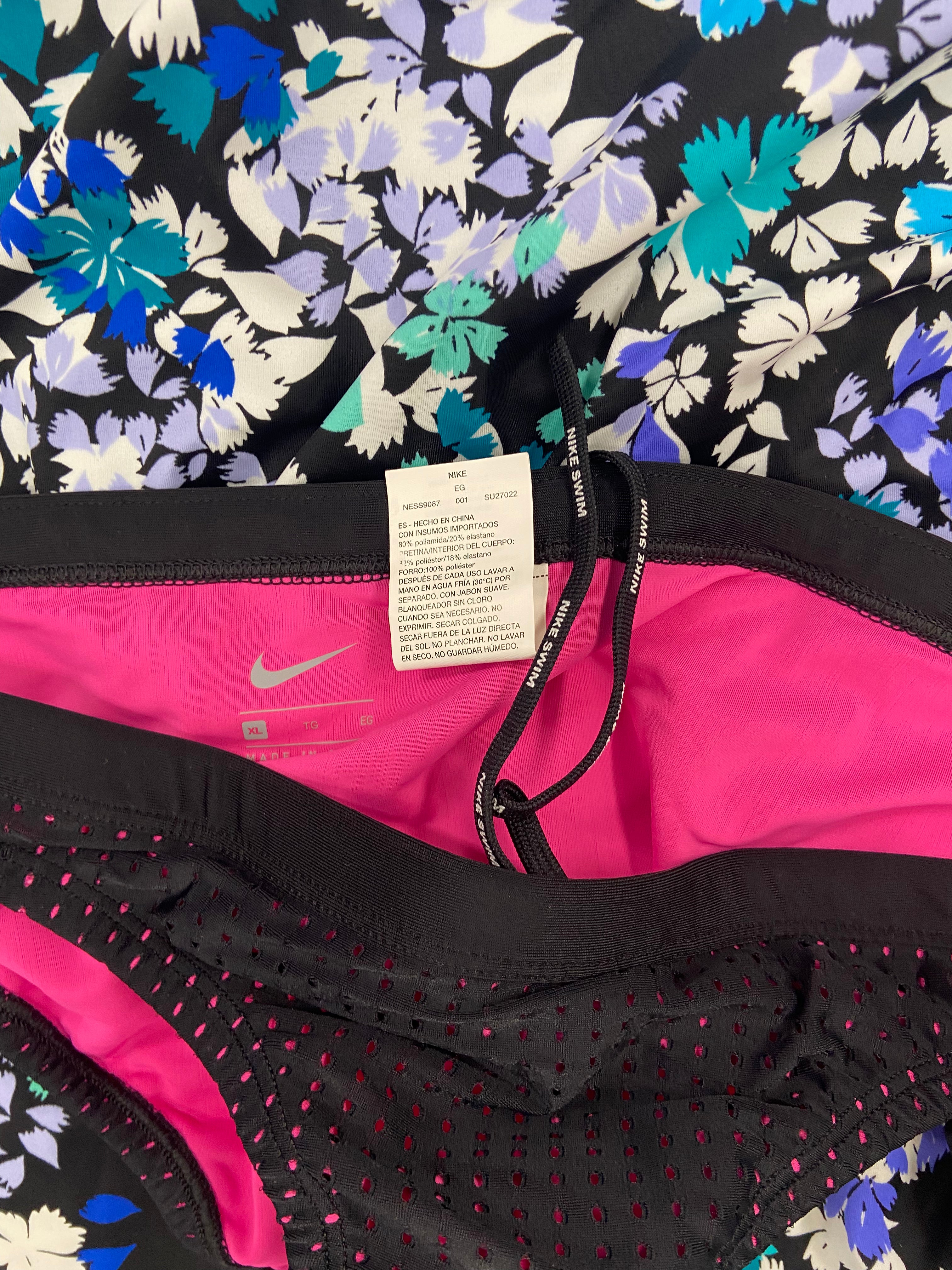 Women's Swimwear Wholesale Lot, NIKE, SWIM SOLUTIONS, ANNE COLE, ISLAND ESCAPE and more, 13 items, Shelf Pulls, MSRP $832
