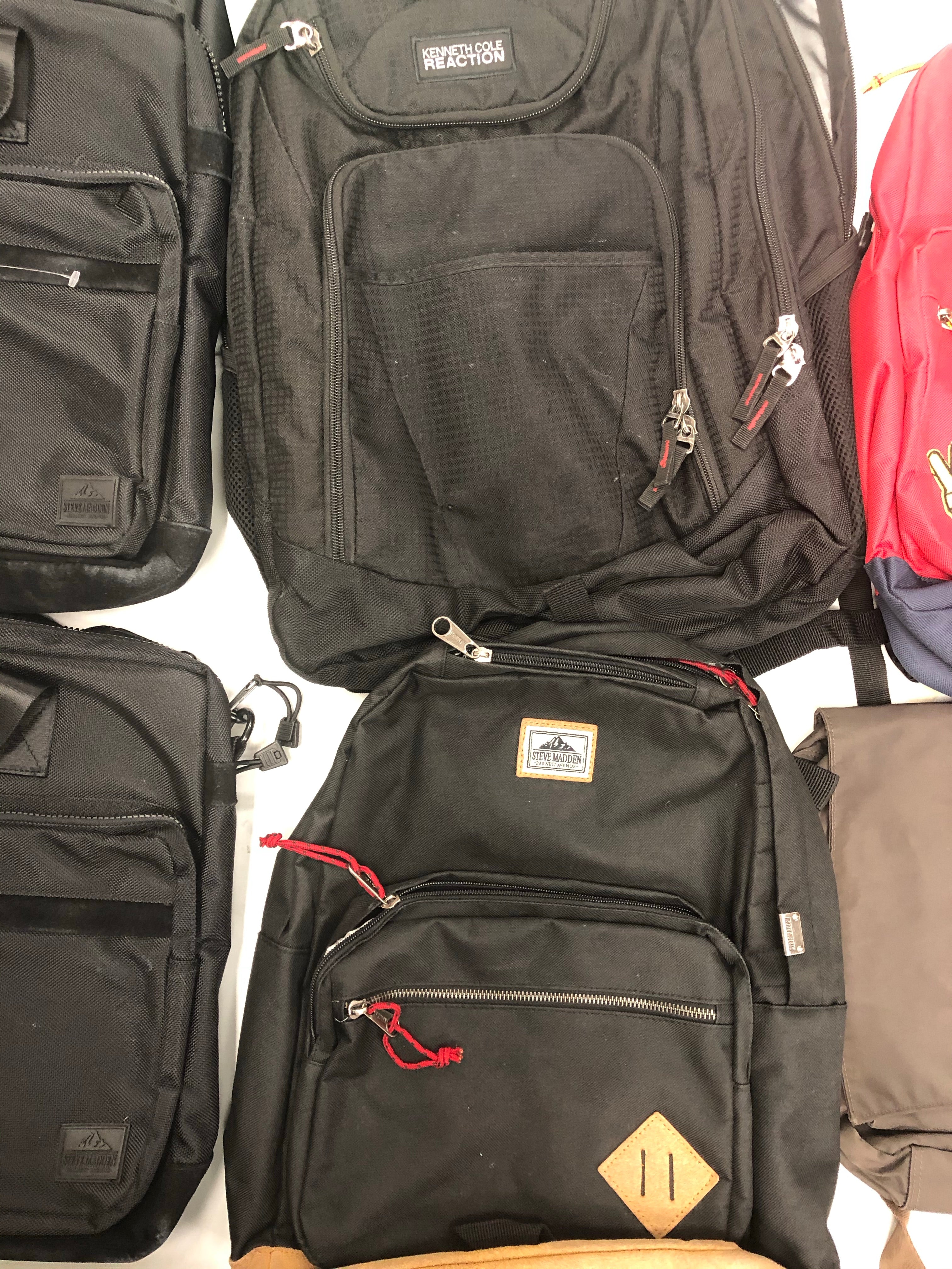 Men's Bags Wholesale Lot, JANSPORT, KENNETH COLE, STEVE MADDEN, LUCAS GEAR, 8 Items, CUSTOMER RETURNS, MSRP $398