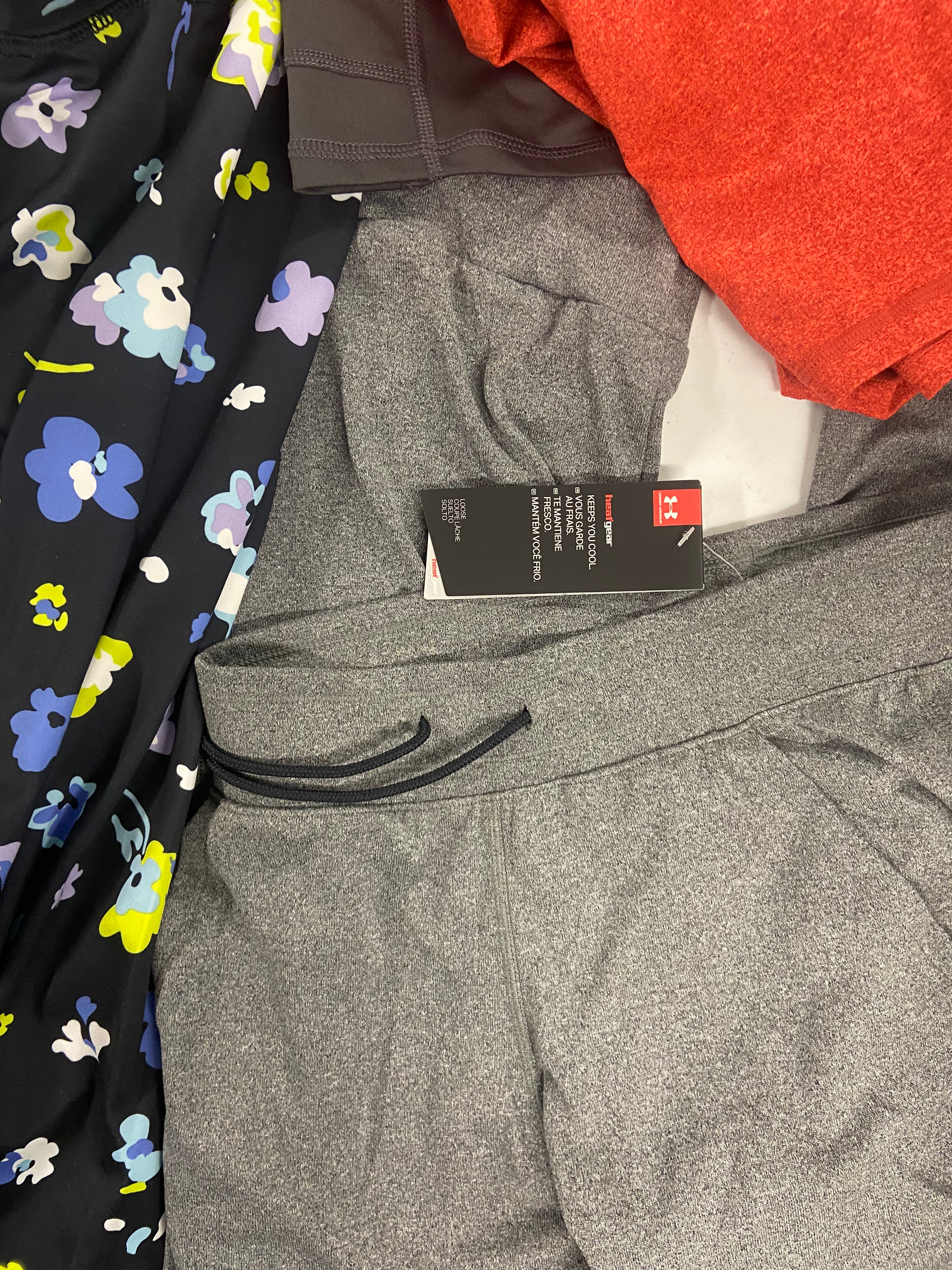 Women's Clothing Leggings, Jeans & Others, Wholesale Lot, HUDSON, UNDER ARMOUR, CHAMPION, DKNY and Others, 18 items, Shelf Pulls, MSRP $979