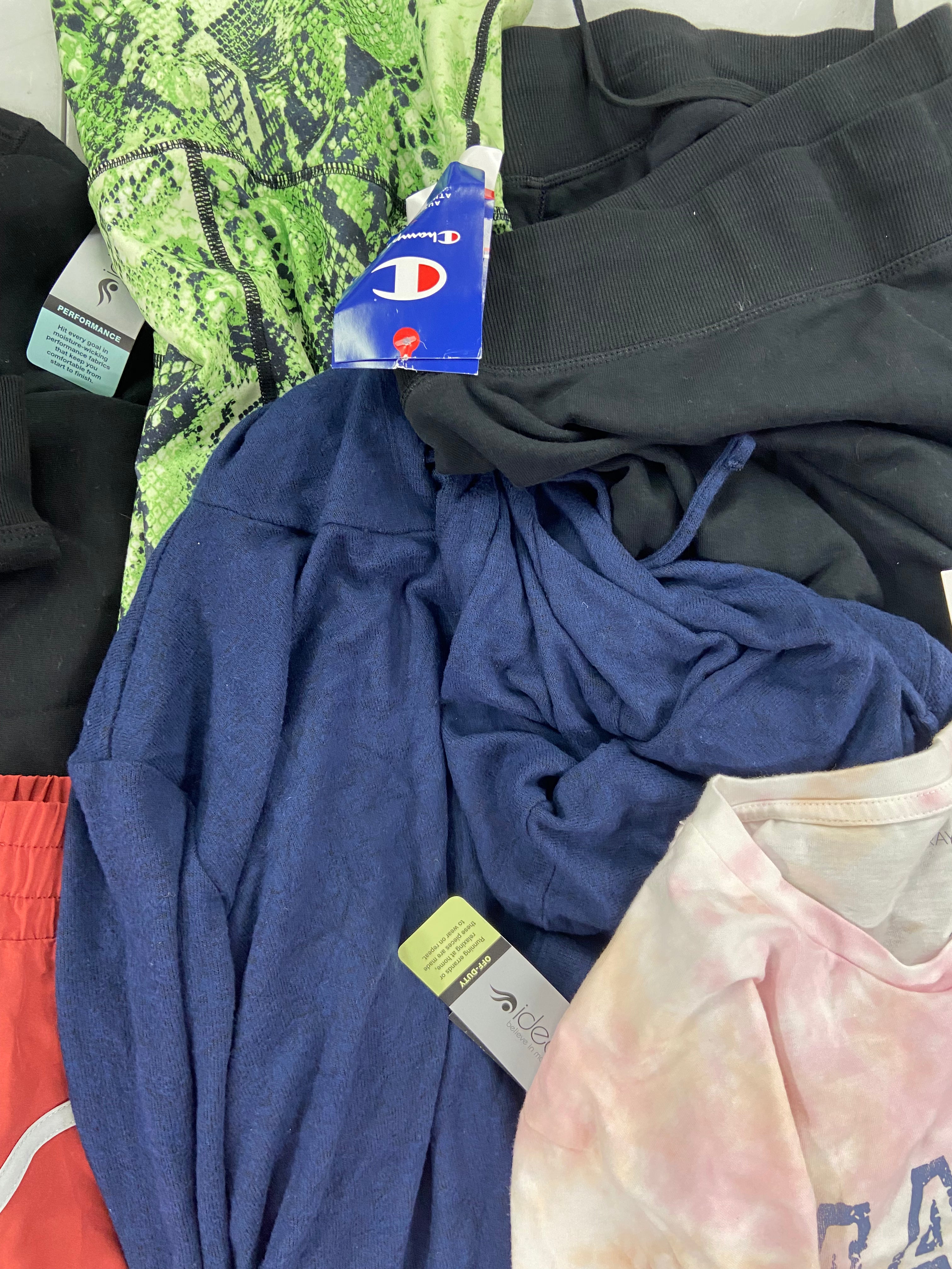 Women's Clothing Activewear & Others Wholesale Lot, CALVIN KLEIN, JOSIE, NIKE, VINCE CAMUTO, IDEOLOGY and more, 16 items, Shelf Pulls, MSRP $628