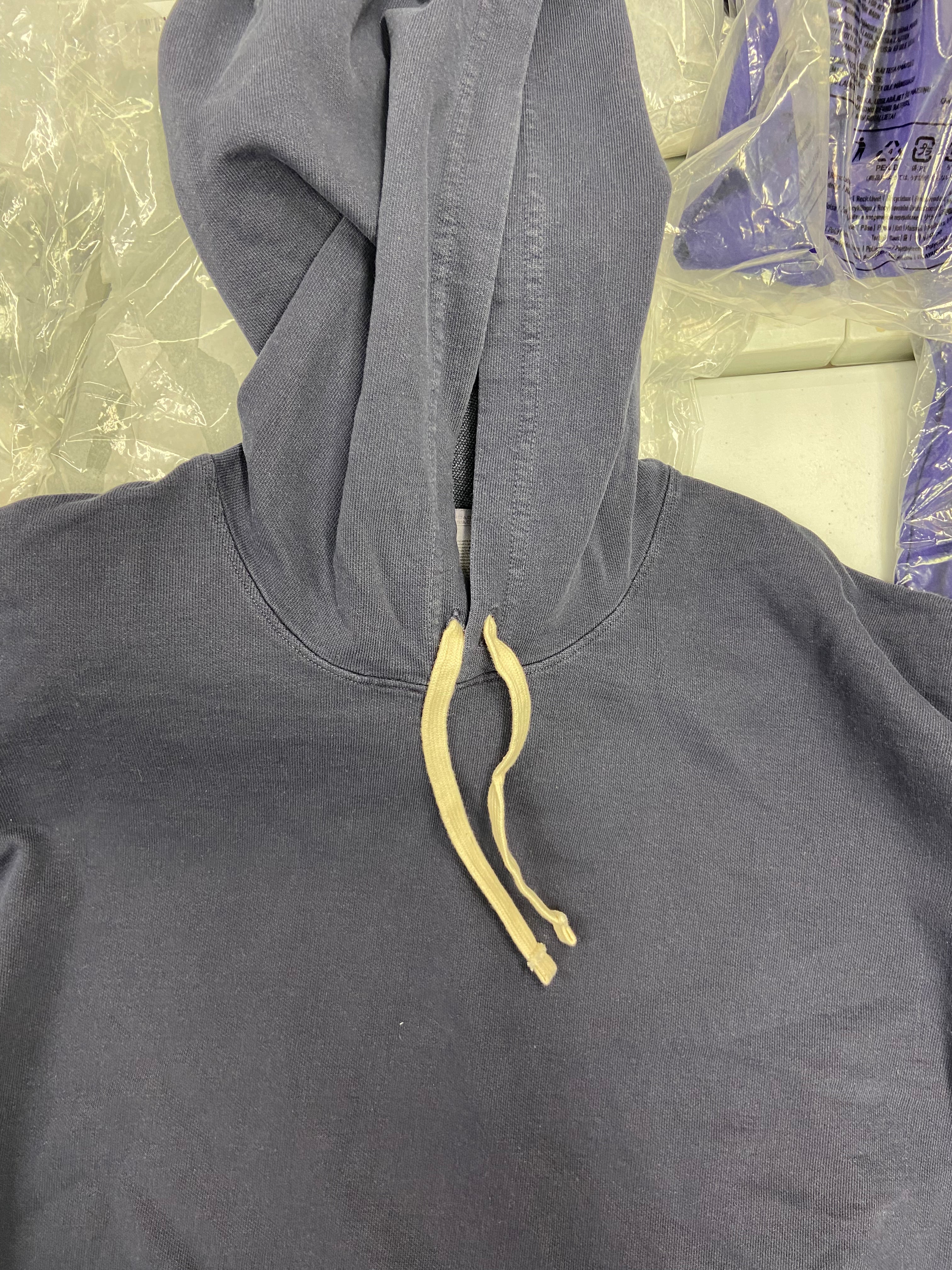 Men's Clothing Sweatshirts and Other tops, Wholesale Lot, ADIDAS, AMERICAN APPAREL, 11 items, Shelf Pulls, MSRP $622