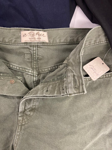 Women's Clothing Activewear & Other bottoms Wholesale Lot, FREE PEOPLE, LUCKY BRAND, CHAMPION, 32 DEGREES and more, 11 items, Shelf Pulls, MSRP $552