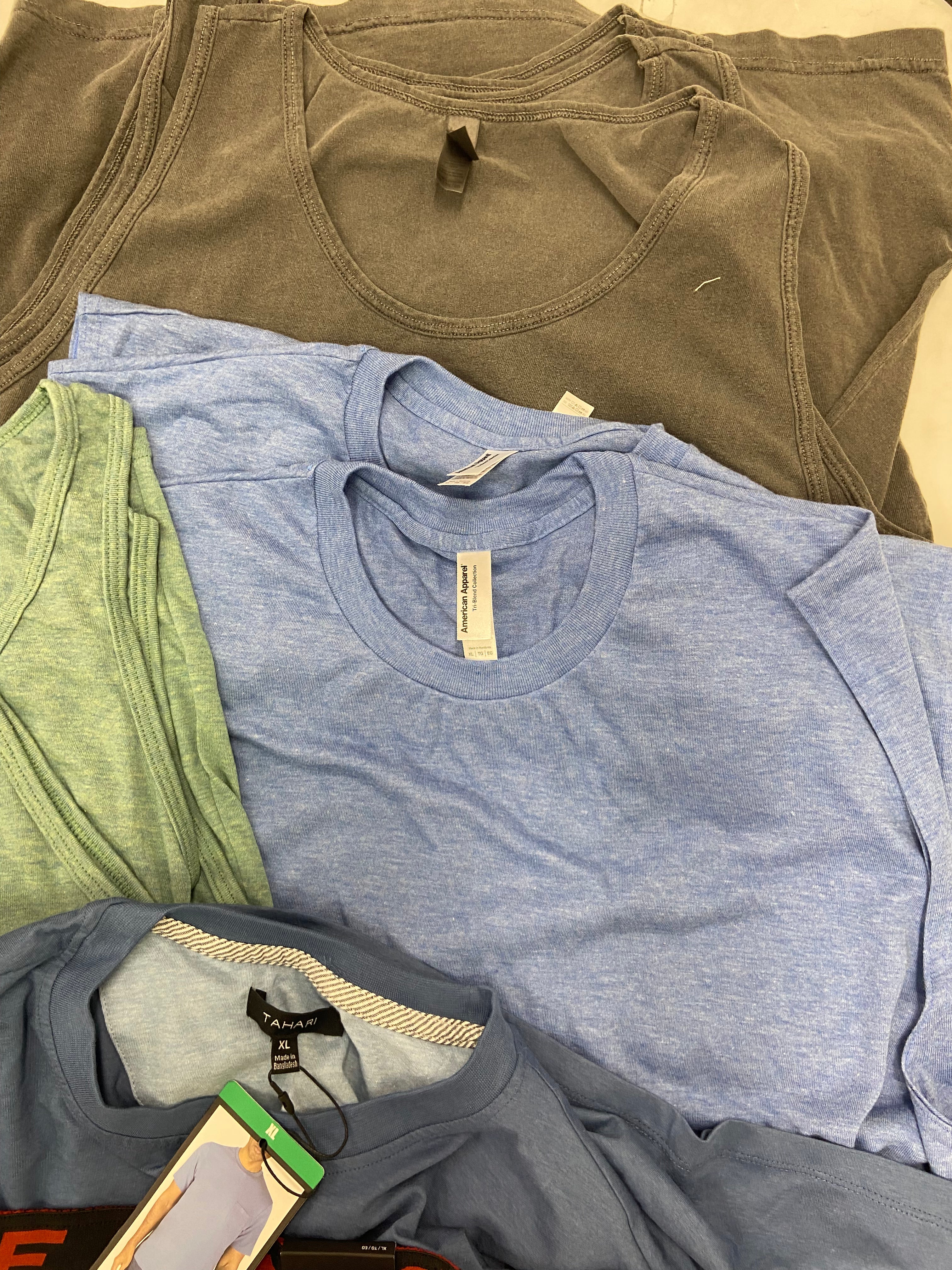 Men's Clothing Assorted Wholesale Lot, NIKE, ADIDAS, LUCKY BRAND, TAHARI, BUFFALO JEANS, KIRKLAND and more, 24 items, Shelf Pulls, MSRP $781