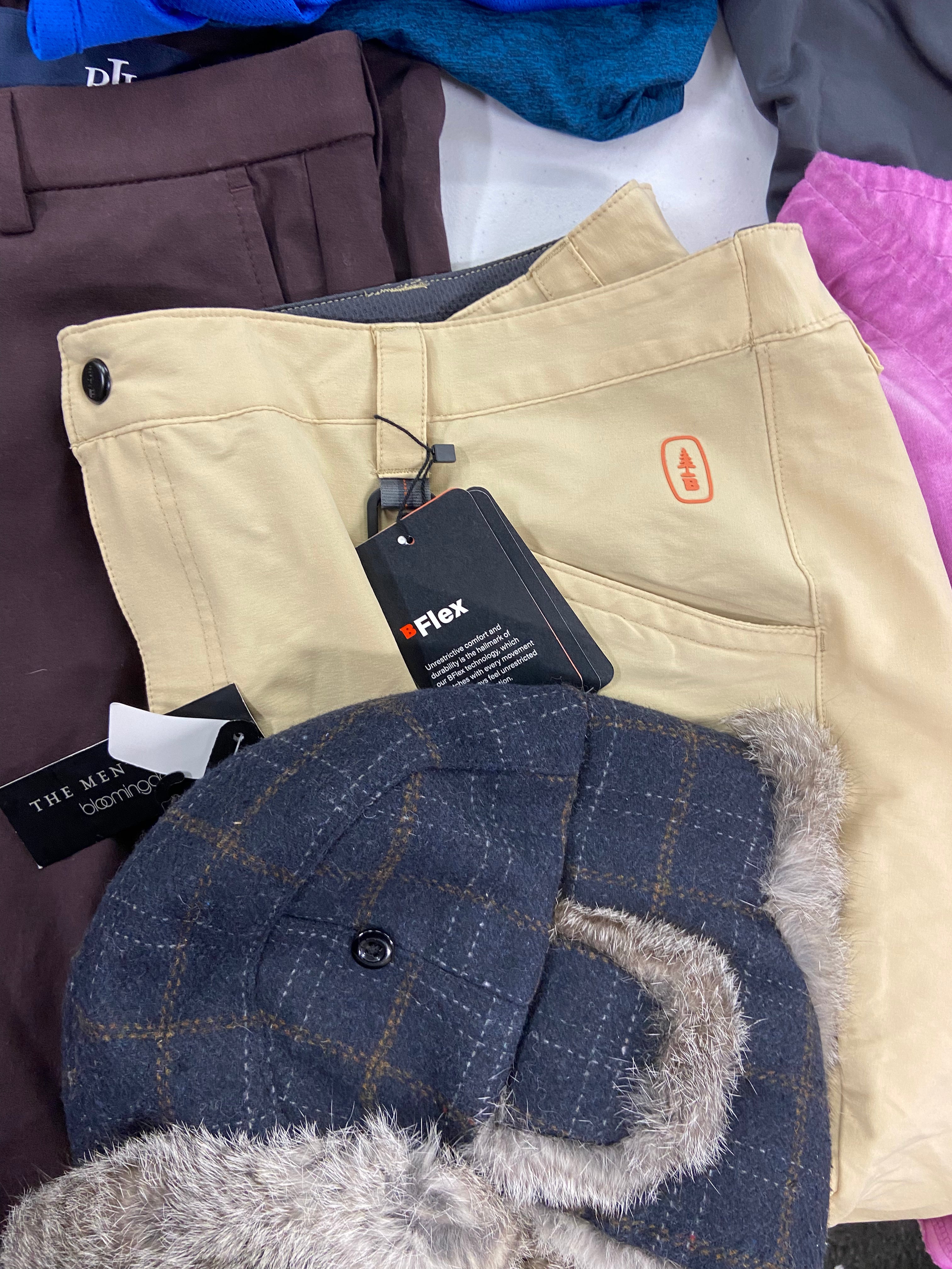 Men's Clothing Assorted Wholesale Lot, LAUREN RALPH LAUREN, NIKE, CHAMPION, BUFFALO, SPYDER, 32 DEGREES and more, 11 items, Shelf Pulls, MSRP $644