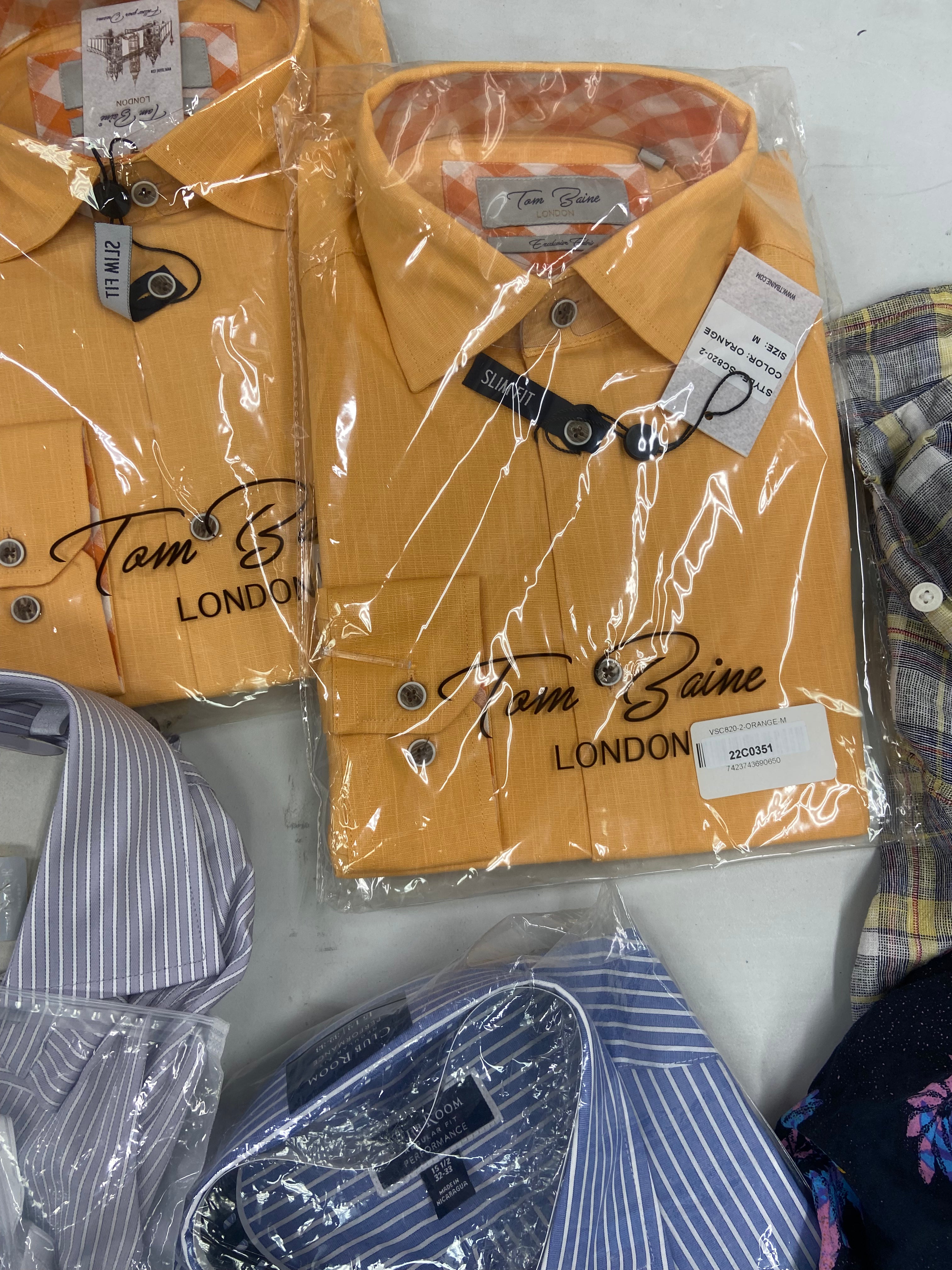 Men's Clothing Button Down Shirts Wholesale Lot, LEVI'S, Club Room, HICKEY FREEMAN, VOLCOM, SUN + STONE and more, 10 items, Shelf Pulls, MSRP $539