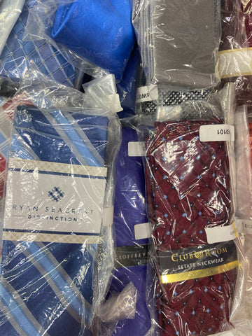 Men's Neckties Wholesale Lot, NAUTICA, TOMMY HILFIGER, MICHAEL KORS, KENNETH COLE, RYAN SEACREST, CALVIN KLEIN, and more, 108 items, CUSTOMER RETURNS