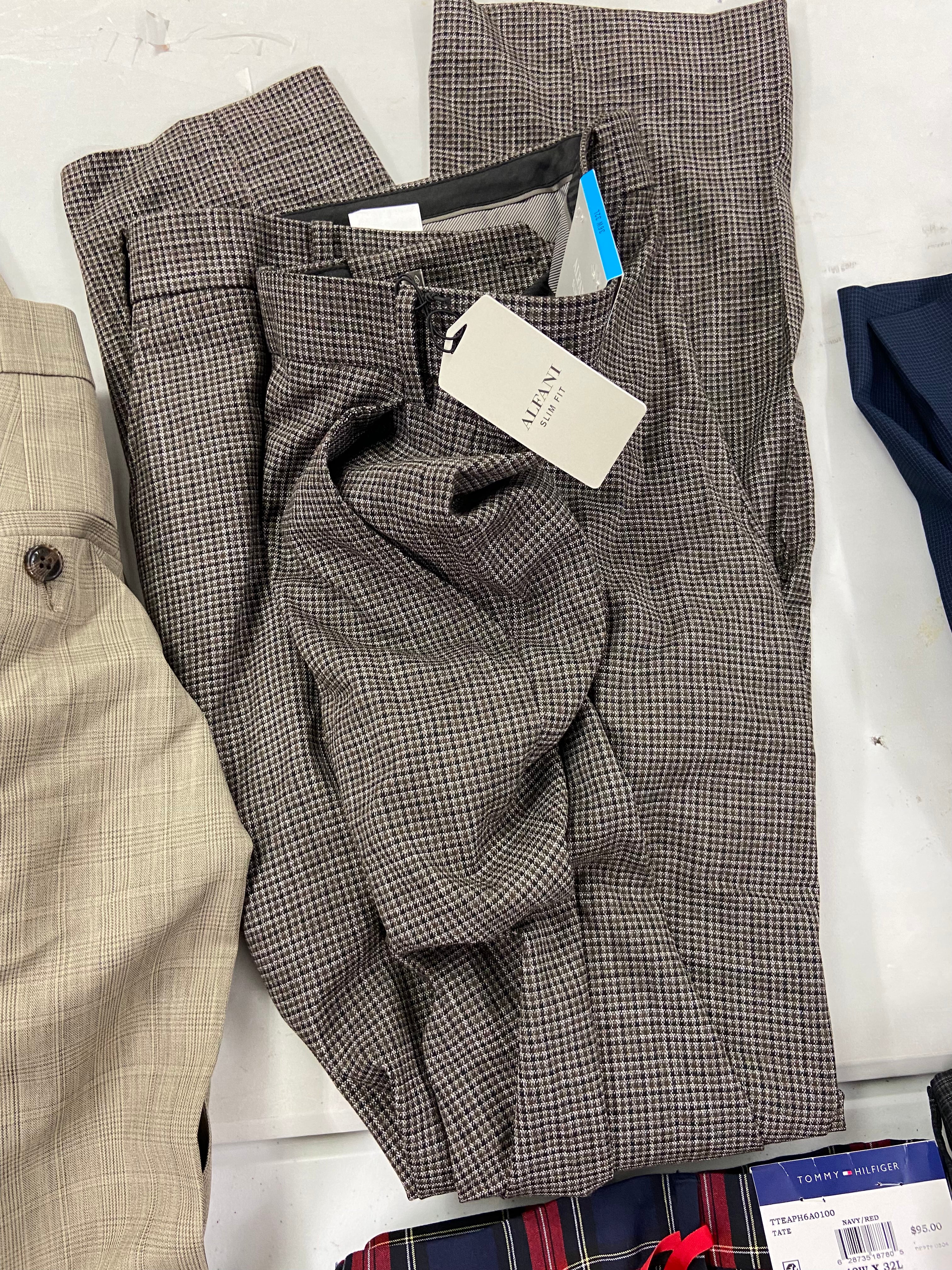 Men's Clothing Dress Pants Wholesale Lot, LAUREN RALPH LAUREN, PERRY ELLIS, TOMMY HILFIGER, KENNETH COLE, CK and more, 8 items, Shelf Pulls, MSRP $815