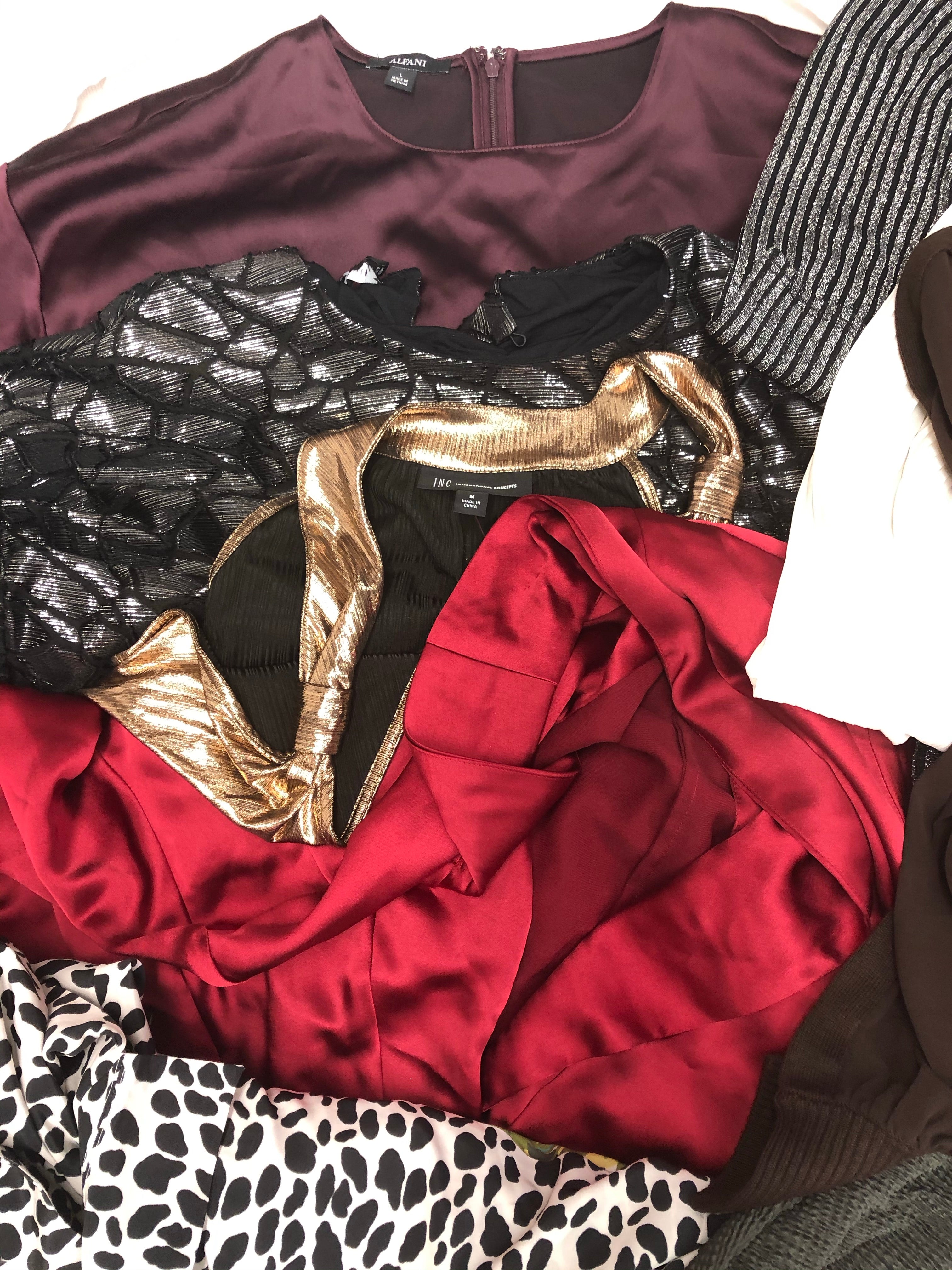 Women's Clothing Tops Wholesale Lot, MICHAEL KORS, DKNY, CALVIN KLEIN, KENDALL, ALFANI and more, 27 Units, Shelf Pulls, MSRP $1,913