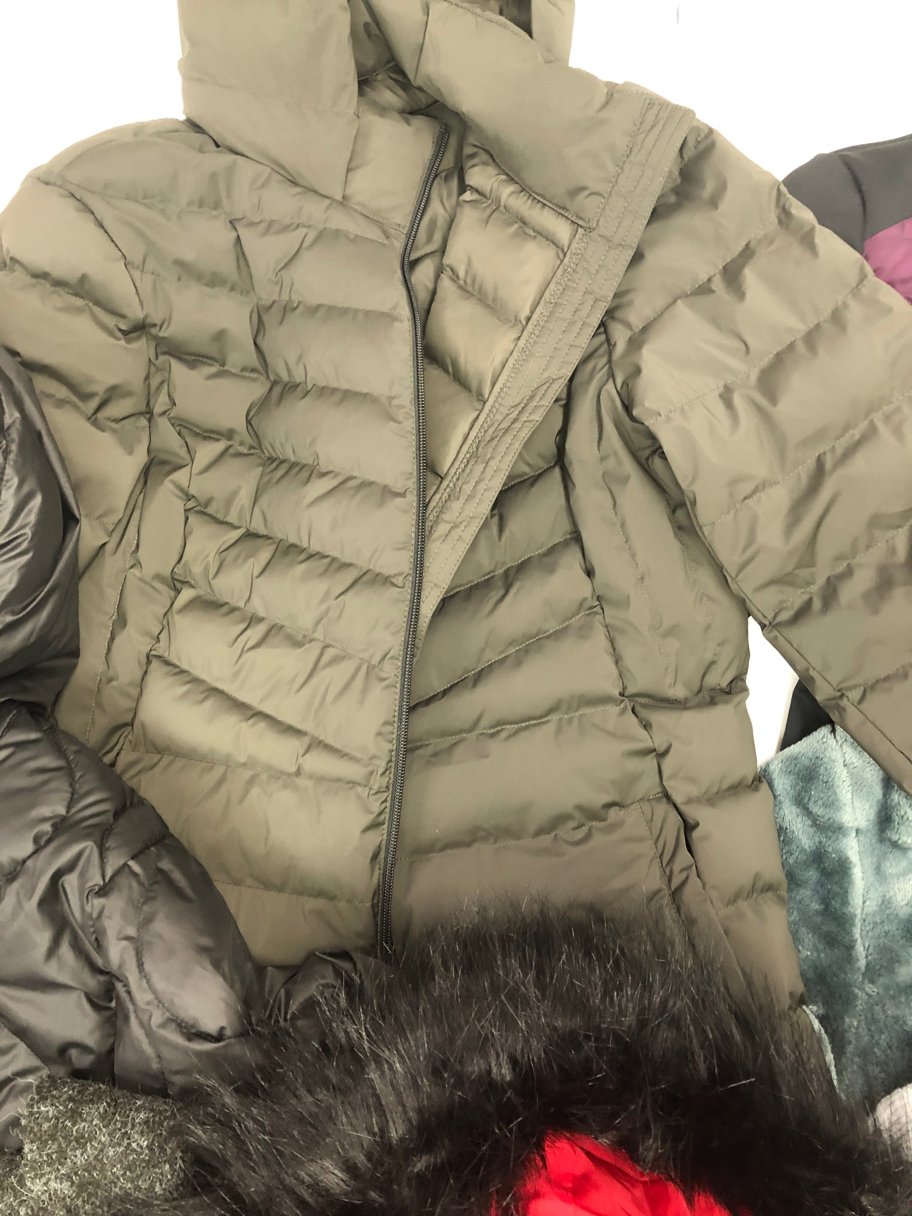 Women's Clothing Jackets Wholesale Lot, NAUTICA, MONDETTA, 32 DEGREES, AMERICAN APPAREL and more, 8 items, Shelf Pulls, MSRP $645