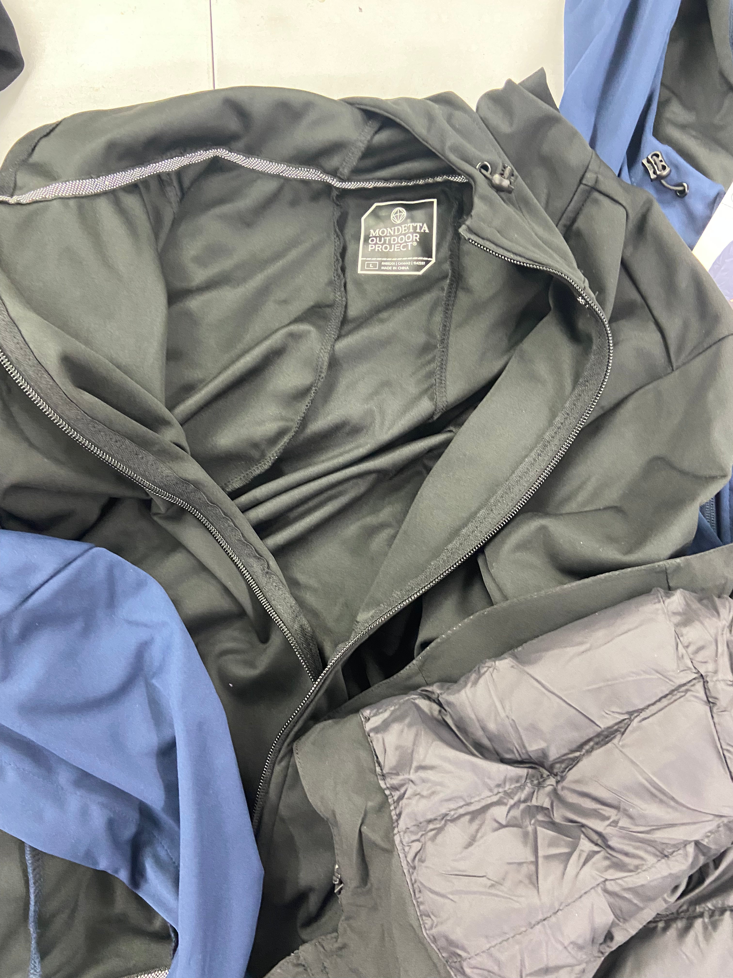 Men's Clothing OUTERWEAR/JACKETS Wholesale Lot, ADIDAS, 32 DEGREES, HAWKE & CO, MONDETTA 8 items, Shelf Pulls, MSRP $630