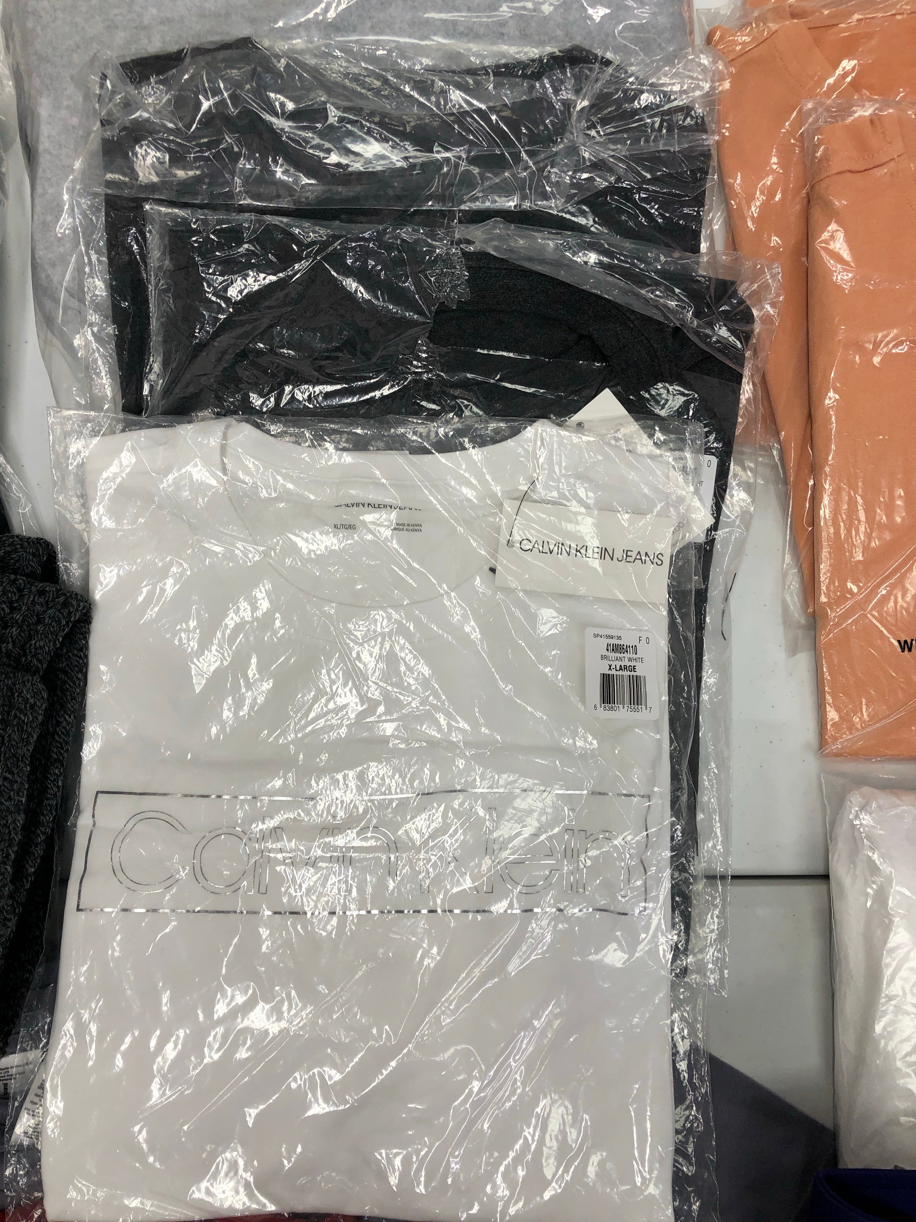 Men's Clothing Tops & Scarves Wholesale Lot, ADIDAS, CALVIN KLEIN, STEVE MADDEN, TASSO ELBA, AMERICAN APPAREL, 32 items, Shelf Pulls, MSRP $897