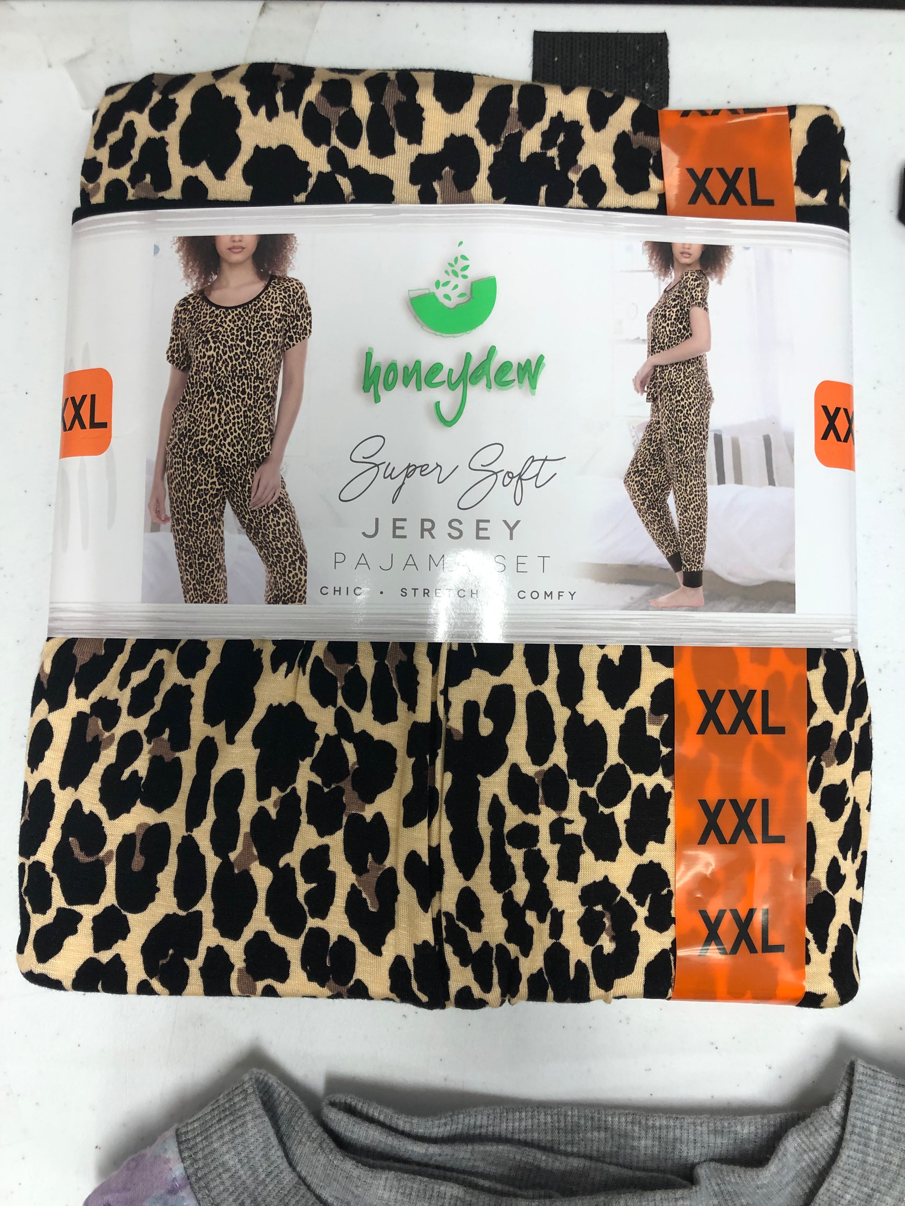 Women's Clothing Sleepwear, Underwear, Wholesale Lot, LUCKY BRAND, FREE PEOPLE, FLORA, HONEYDEW, FELINA and more, 17 items, Shelf Pulls, MSRP $567