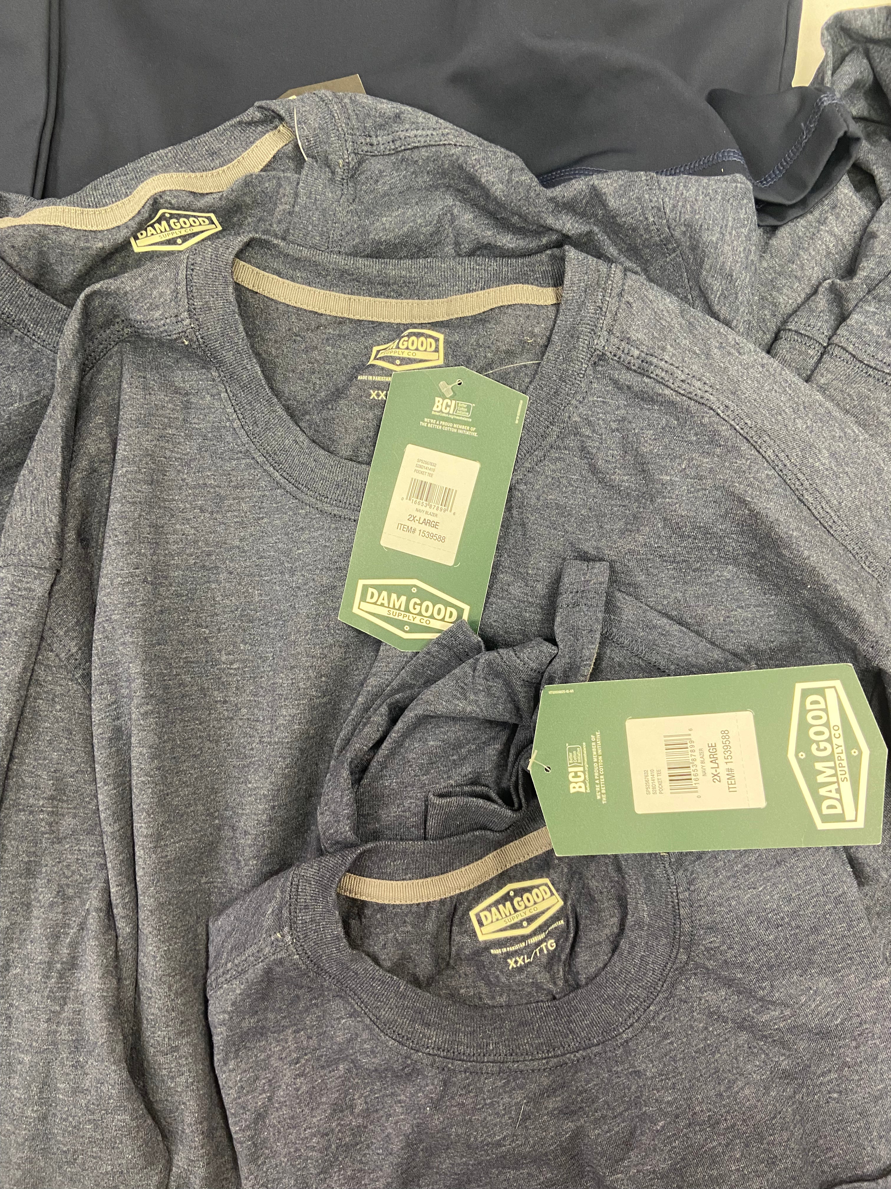 Men's Clothing T-shirts and Other Tops, Wholesale Lot, HANRO, RUGGED ELEMENT, 32 DEGREES, AMERICAN APPAREL and more, 22 items, Shelf Pulls, MSRP $671