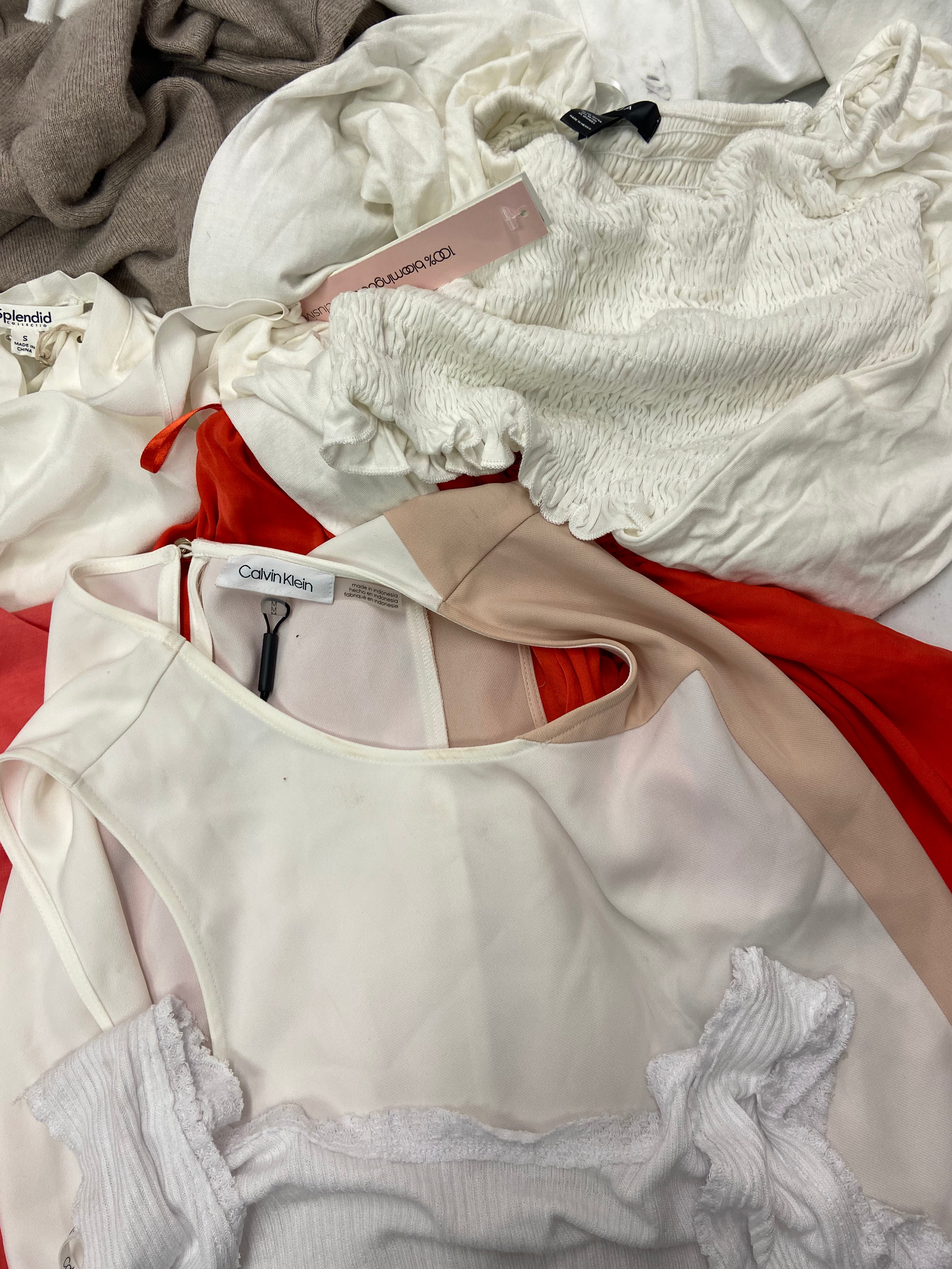Women's Clothings Tops, Wholesale Lot, POLO RALPH LAUREN, FREE PEOPLE, SPLENDID, CALVIN KLEIN, 1 STATE, FELINA, HILARY RADLEY and more, 18 items, CUSTOMER RETURNS