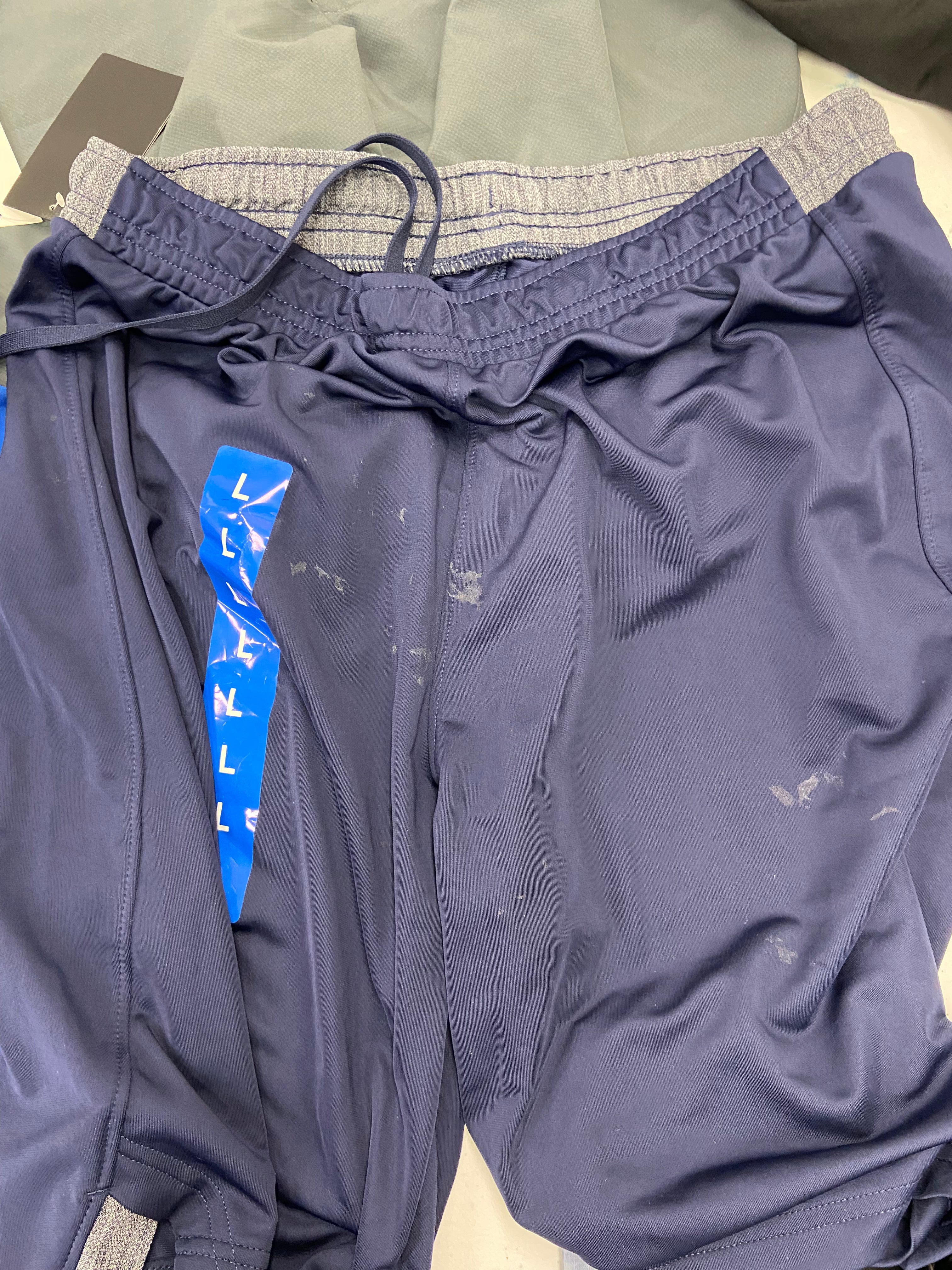 Men's Clothings Assorted Wholesale Lot, POLO RALPH LAUREN, NIKE, ADIDAS, UNDER ARMOUR, PERRY ELLIS PORTFOLIO, 2XIST, KIRKLAND, 32 DEGREES and more, 15 items, CUSTOMER RETURNS