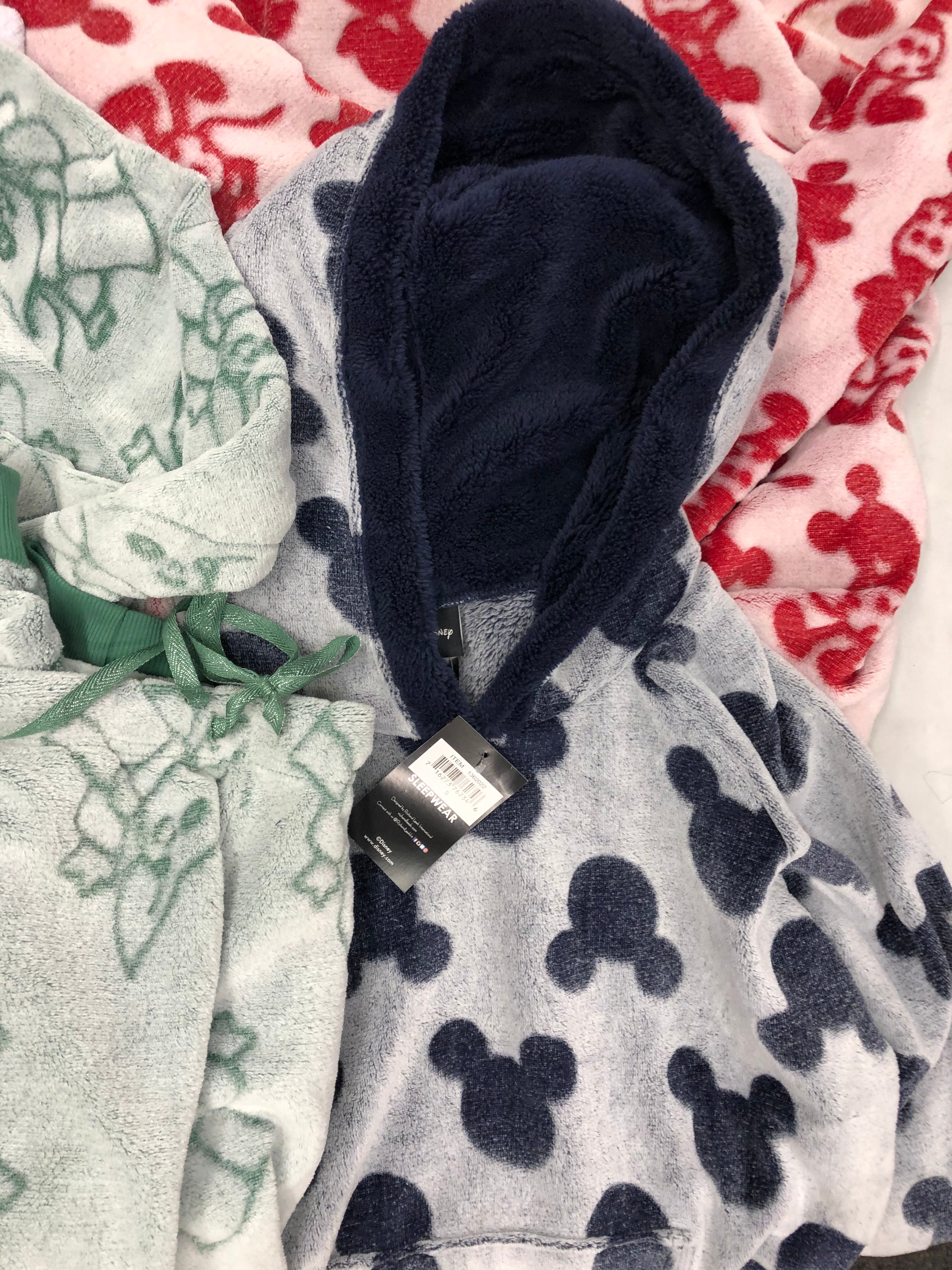 Women's Clothing SLEEPEWEAR Wholesale Lot, DISNEY ONLY, 9 items, New, MSRP $447