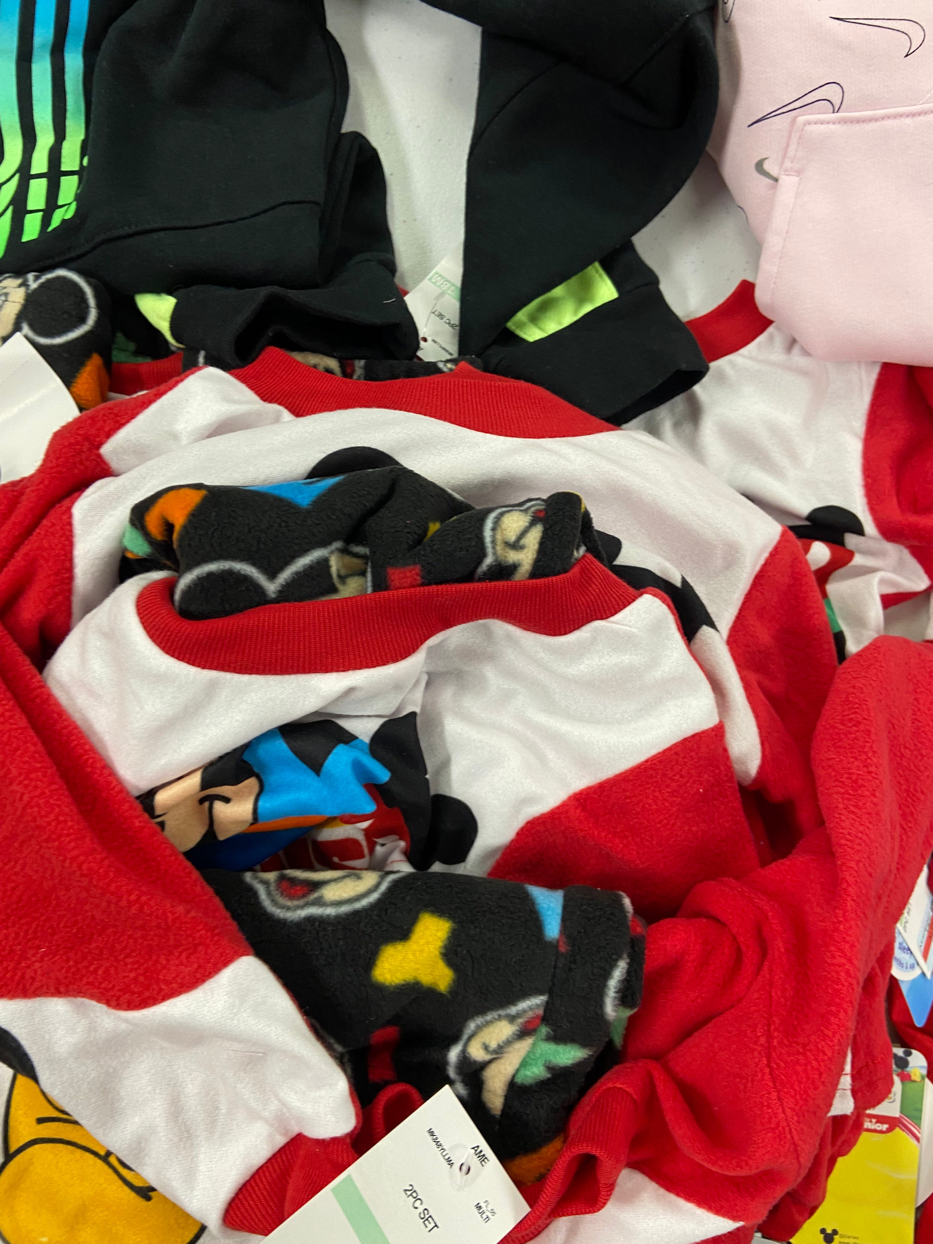 Baby's / Kid's Assorted Clothing Wholesale Lot, NIKE, TOMMY HILFIGER, PINKFONG, CALVIN KLEIN, NINA DOLL, CHAMPION, CARTER'S and more, 31 items, Shelf Pulls, MSRP $971