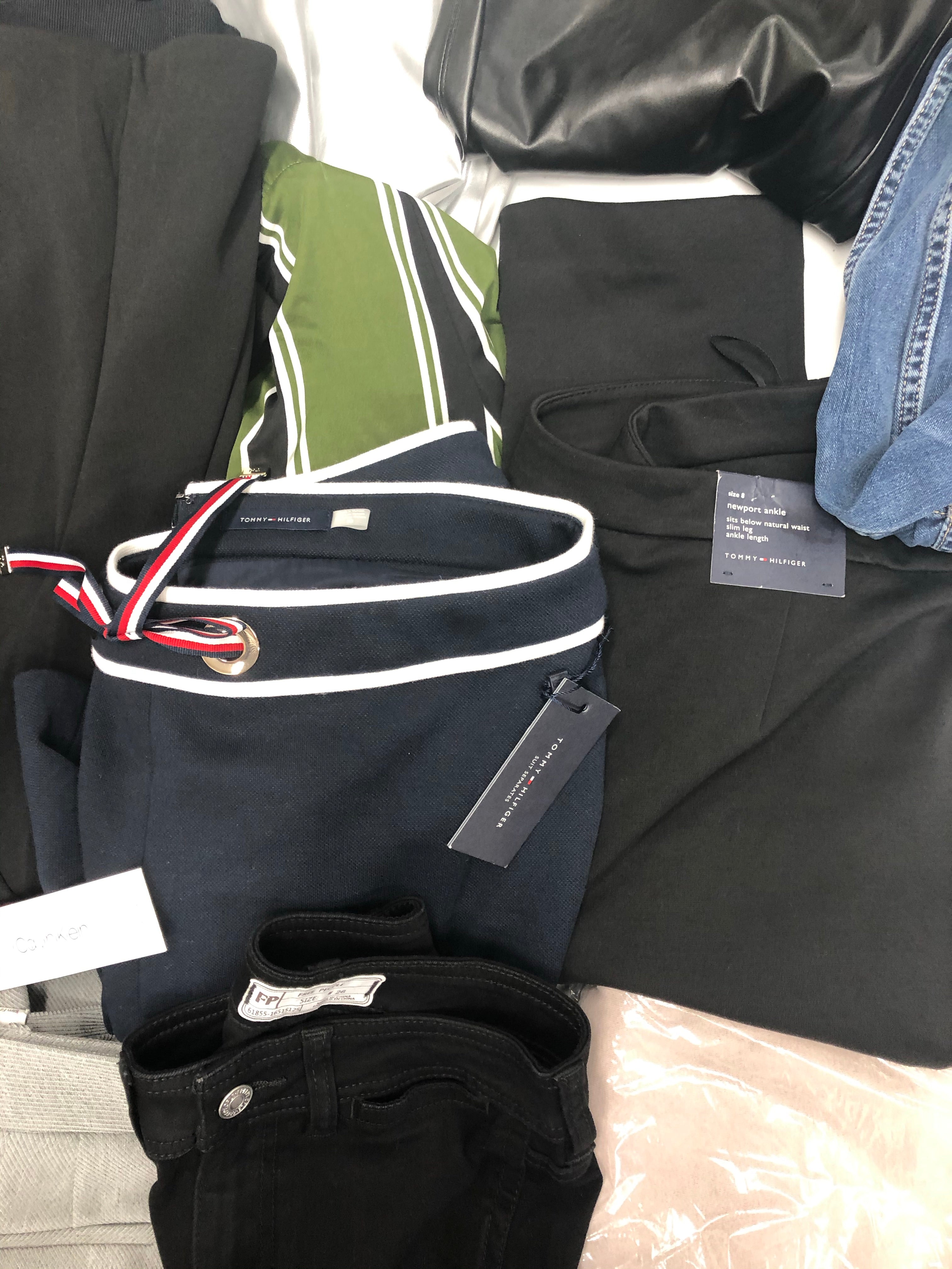 Women's Clothing Bottom Wholesale Lot, CALVIN KLEIN, TOMMY HILFIGER, FREE PEOPLE, ALFANI and more, 18 Units, Shelf Pulls, MSRP $1,330.50