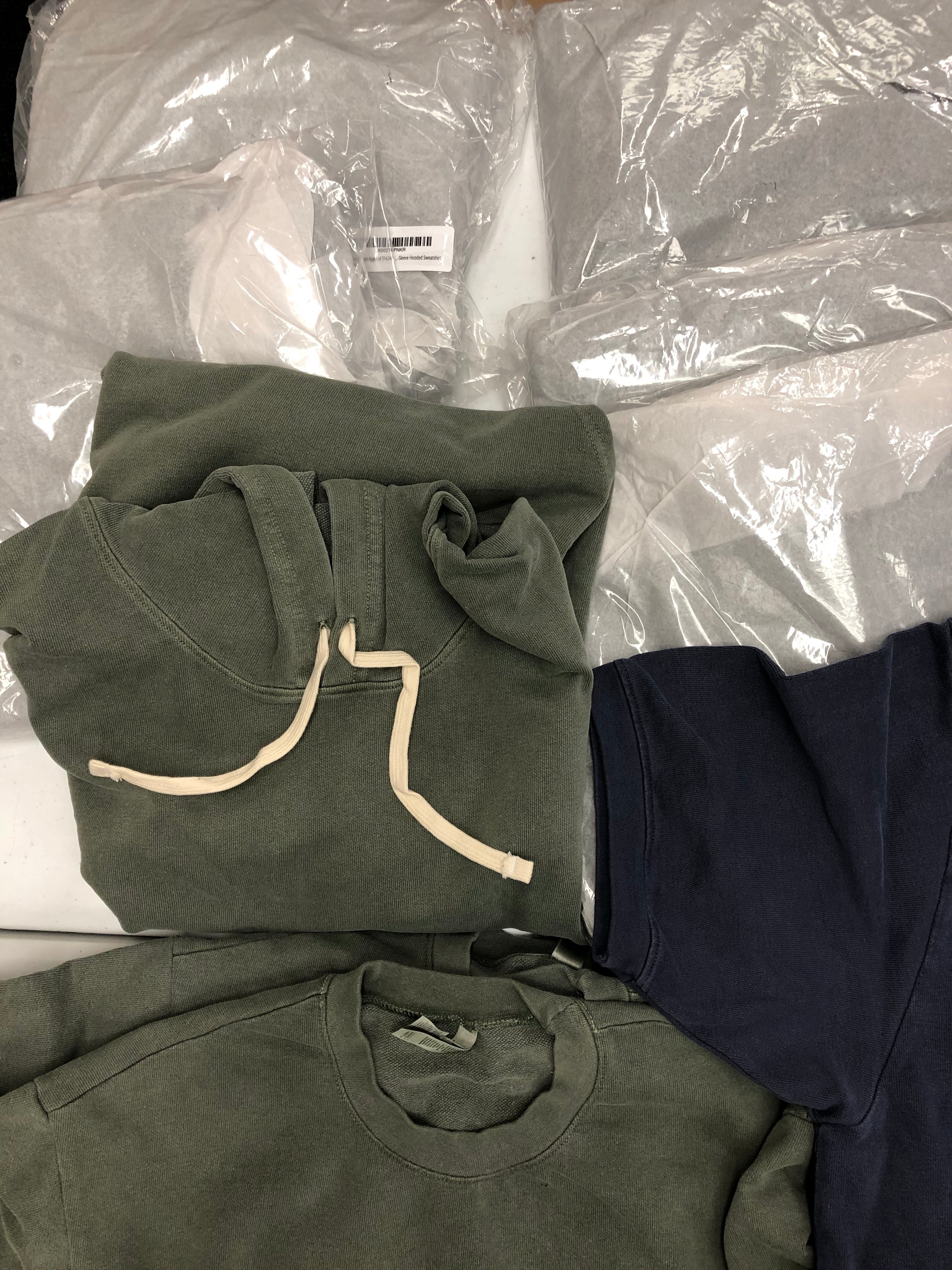 Men's Clothing Tops Wholesale Lot, AMERICAN APPAREL ONLY, 26 Items, Shelf Pulls, MSRP $1,036