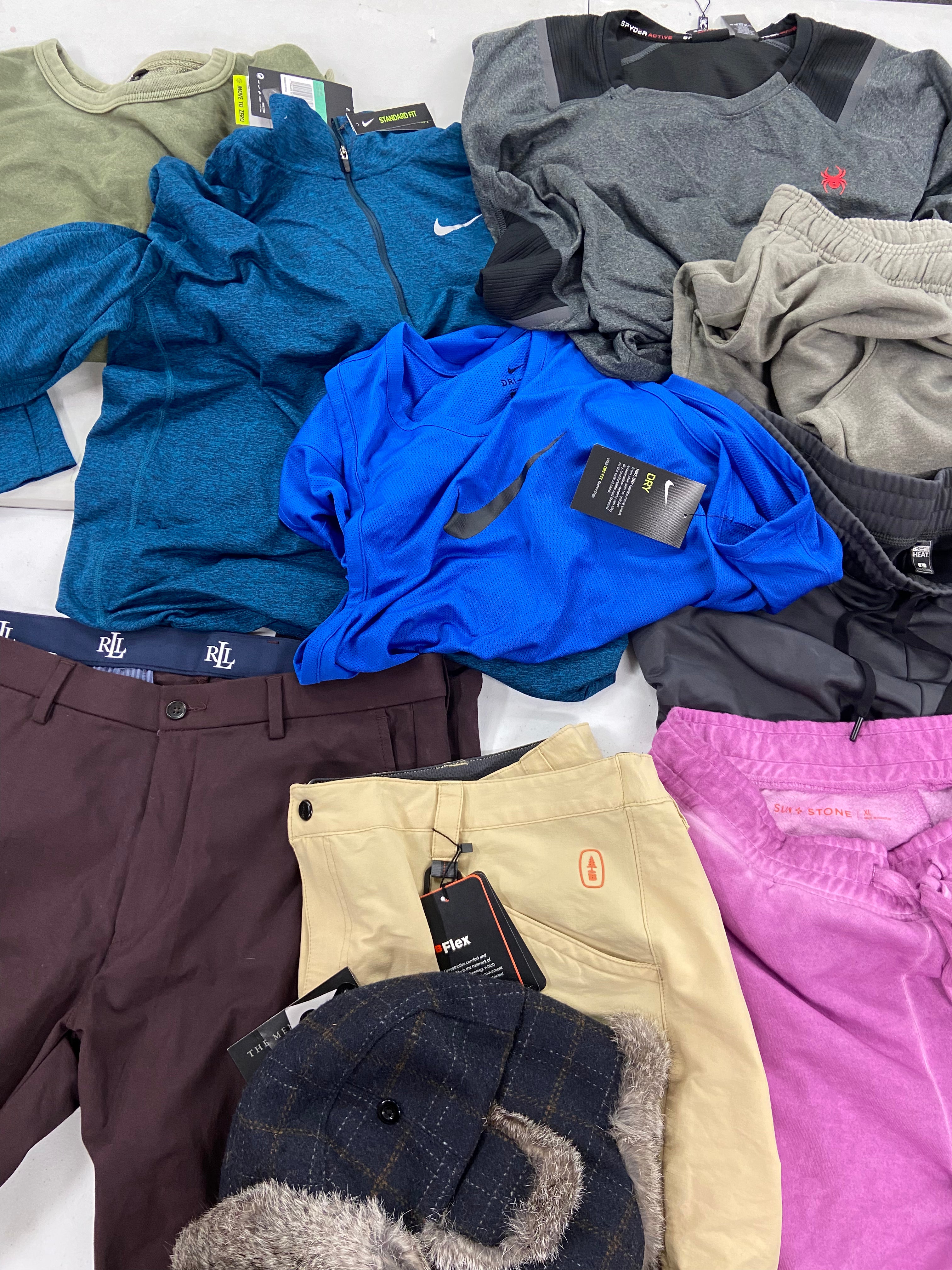 Men's Clothing Assorted Wholesale Lot, LAUREN RALPH LAUREN, NIKE, CHAMPION, BUFFALO, SPYDER, 32 DEGREES and more, 11 items, Shelf Pulls, MSRP $644