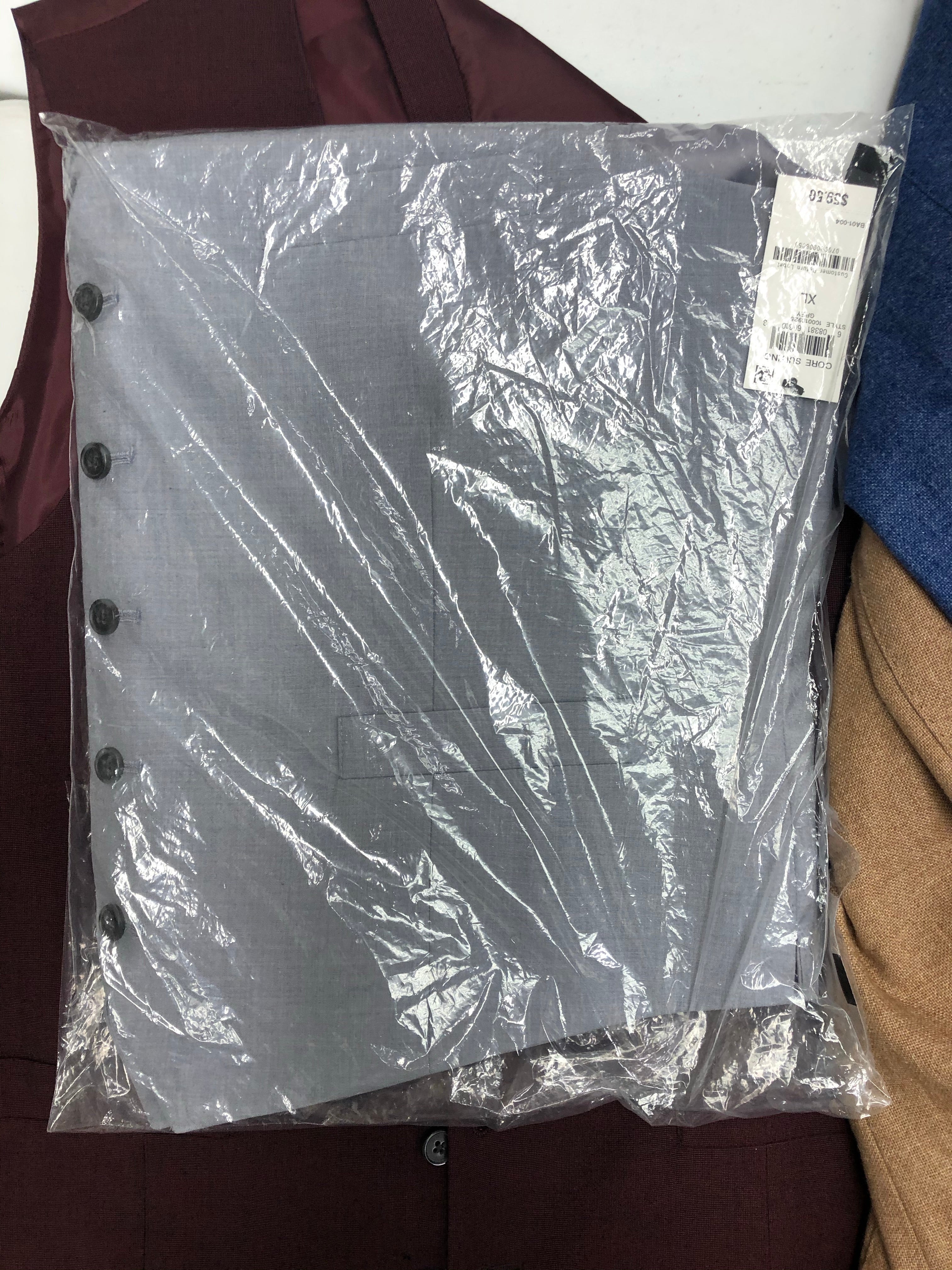 Men's Clothing SUITS/BLAZERS Wholesale Lot, ALTEA, INC 3 Units, Shelf Pulls, MSRP $2,109