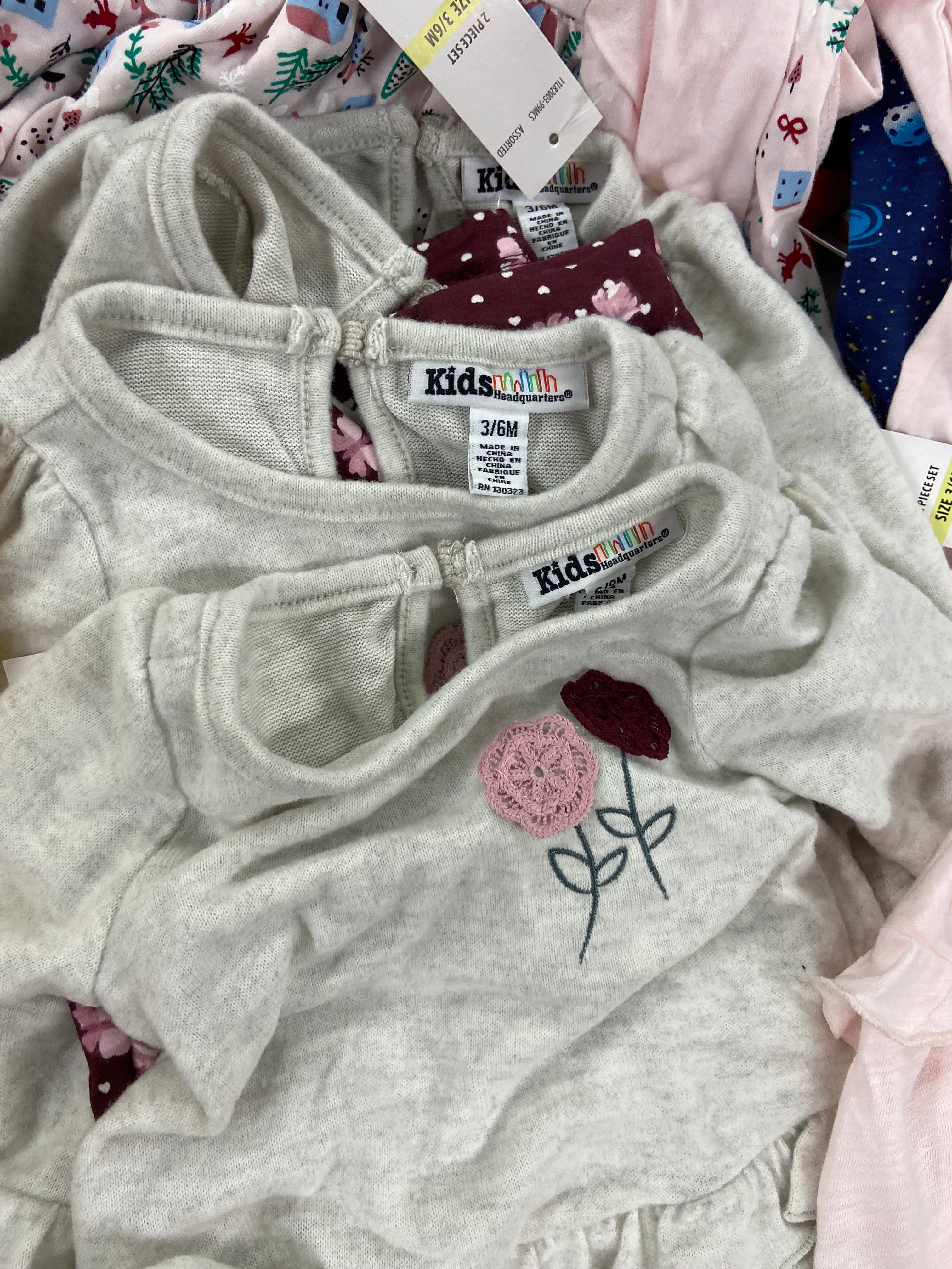 Kid's / Baby's Clothing Assorted Wholesale Lot, NIKE, MAX & OLIVIA, CARTER'S, FIRST IMPRESSIONS and more, 24 items, Shelf Pulls, MSRP $665