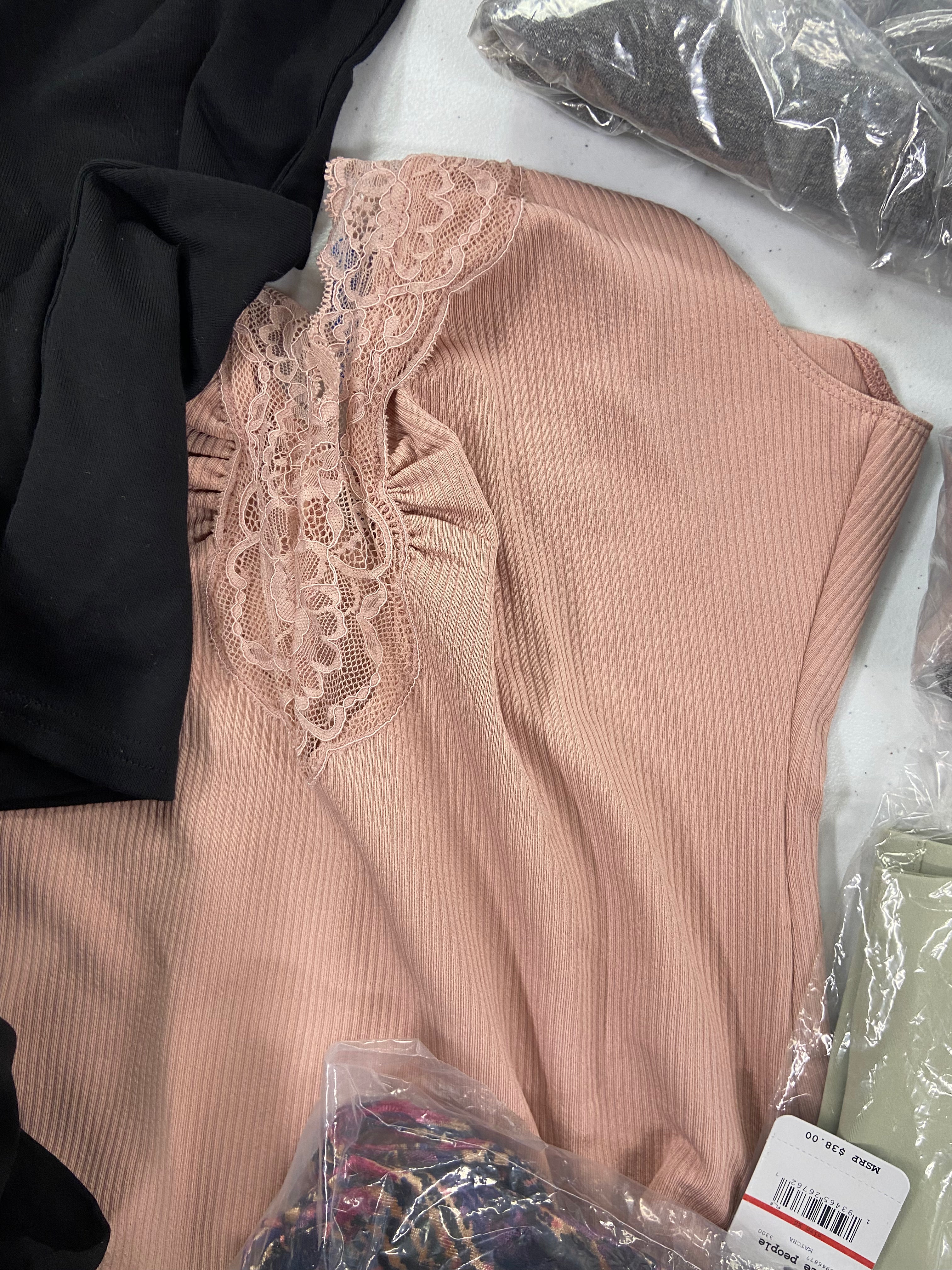 Women's Clothing Assorted Wholesale Lot, THEORY, SPLENDID, SANCTUARY, CALVIN KLEIN, FREE PEOPLE, JOCKEY and more, 18 items, Shelf Pulls, MSRP $1,446