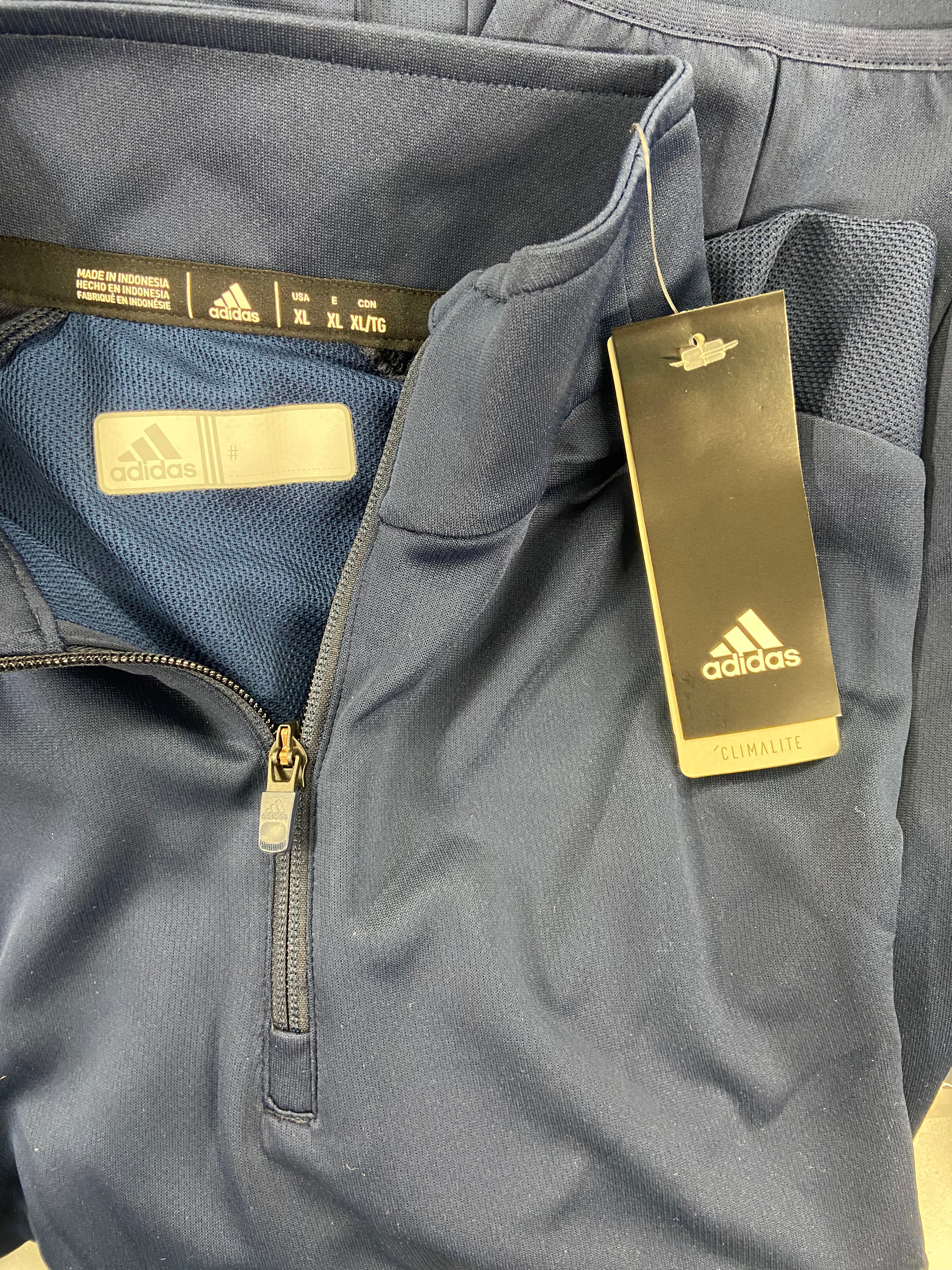 Men's Clothing Tops Wholesale Lot, ADIDAS, CALVIN KLEIN, DYLAN GRAY, 32 DEGREES and more, 14 items, Shelf Pulls, MSRP $991