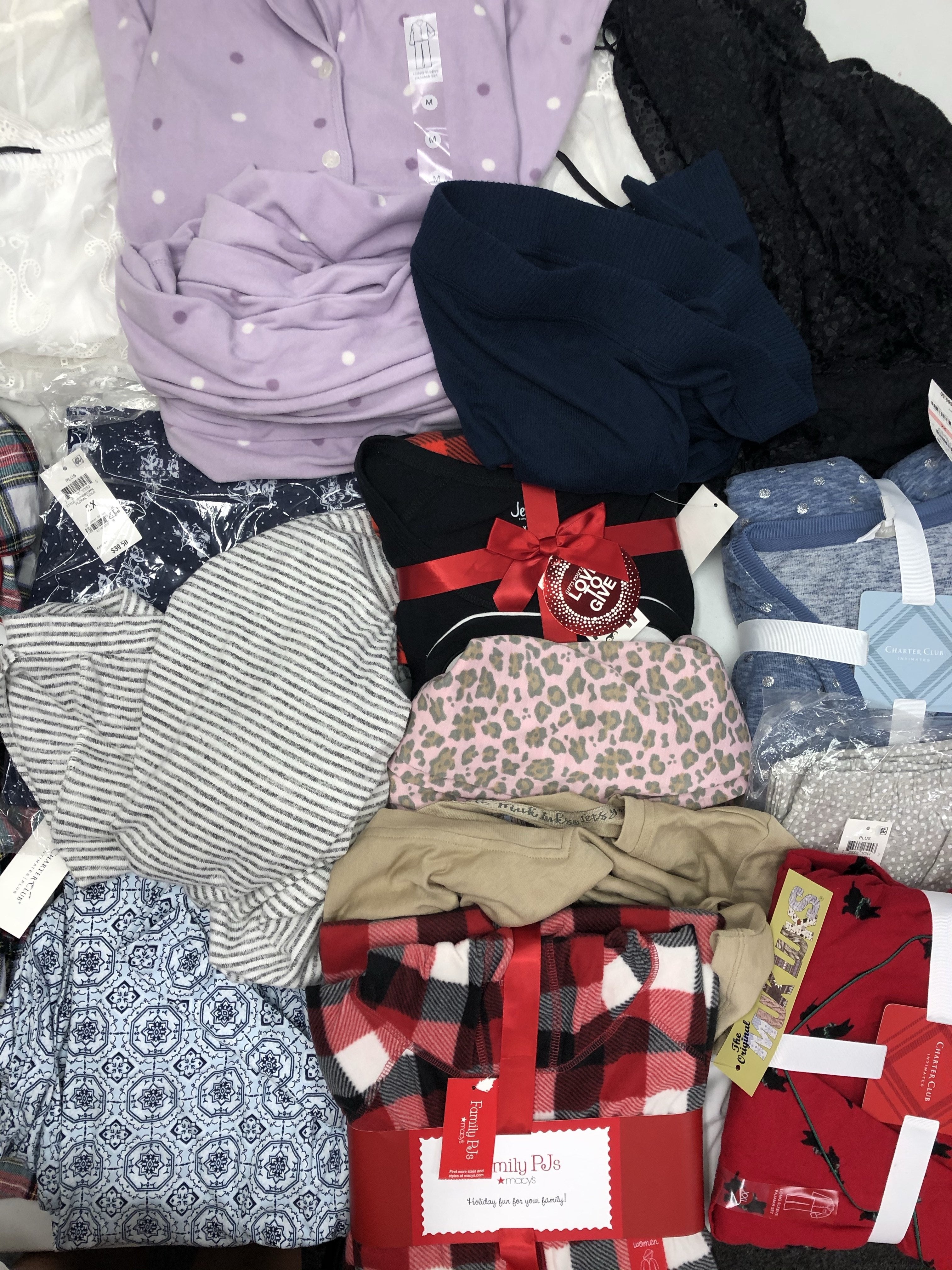 Women's Clothing Pajama Wholesale Lot, Charter Club, Muk Luks, Family PJS, Alfani and more, 17 Units, Shelf Pulls, MSRP $698.44