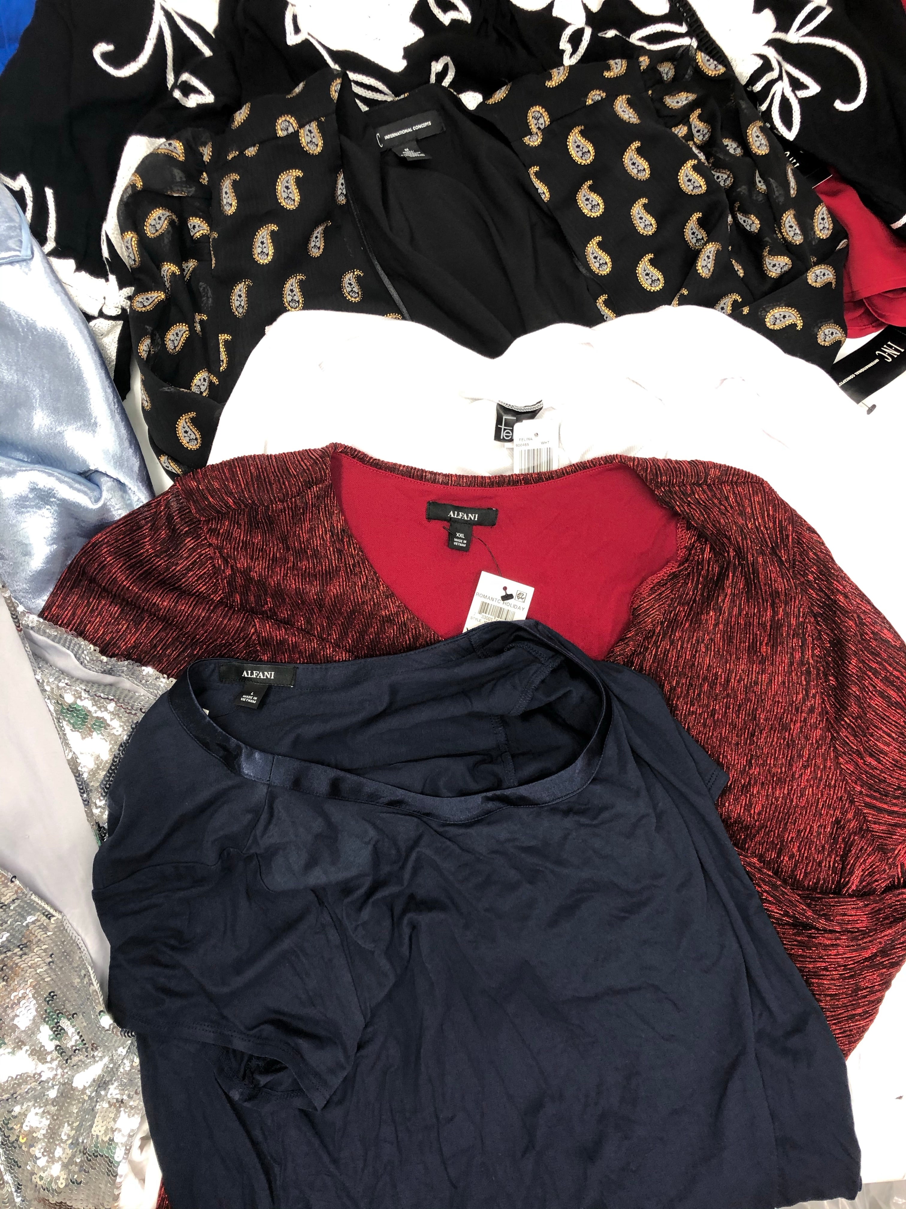 Women's Clothing Top Wholesale Lot, Felina, Alfani, INC, 11 Units, Shelf Pulls, MSRP $727