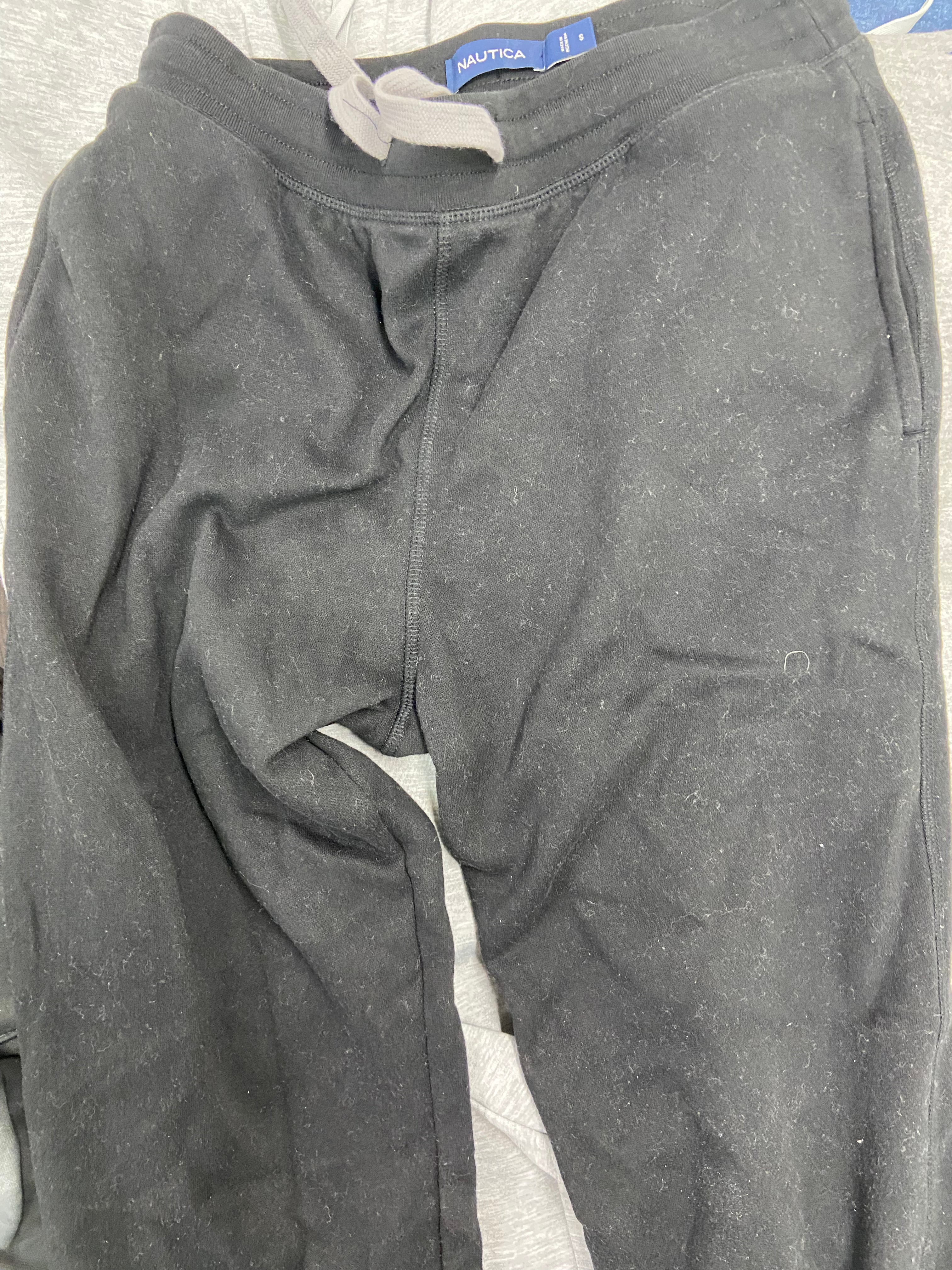 Men's Clothings Bottoms Wholesale Lot, FILA, PUMA, NAUTICA, ENGLISH LAUNDRY, EDDIE BAUER, KIRKLAND, IZOD and more, 10 items, CUSTOMER RETURNS