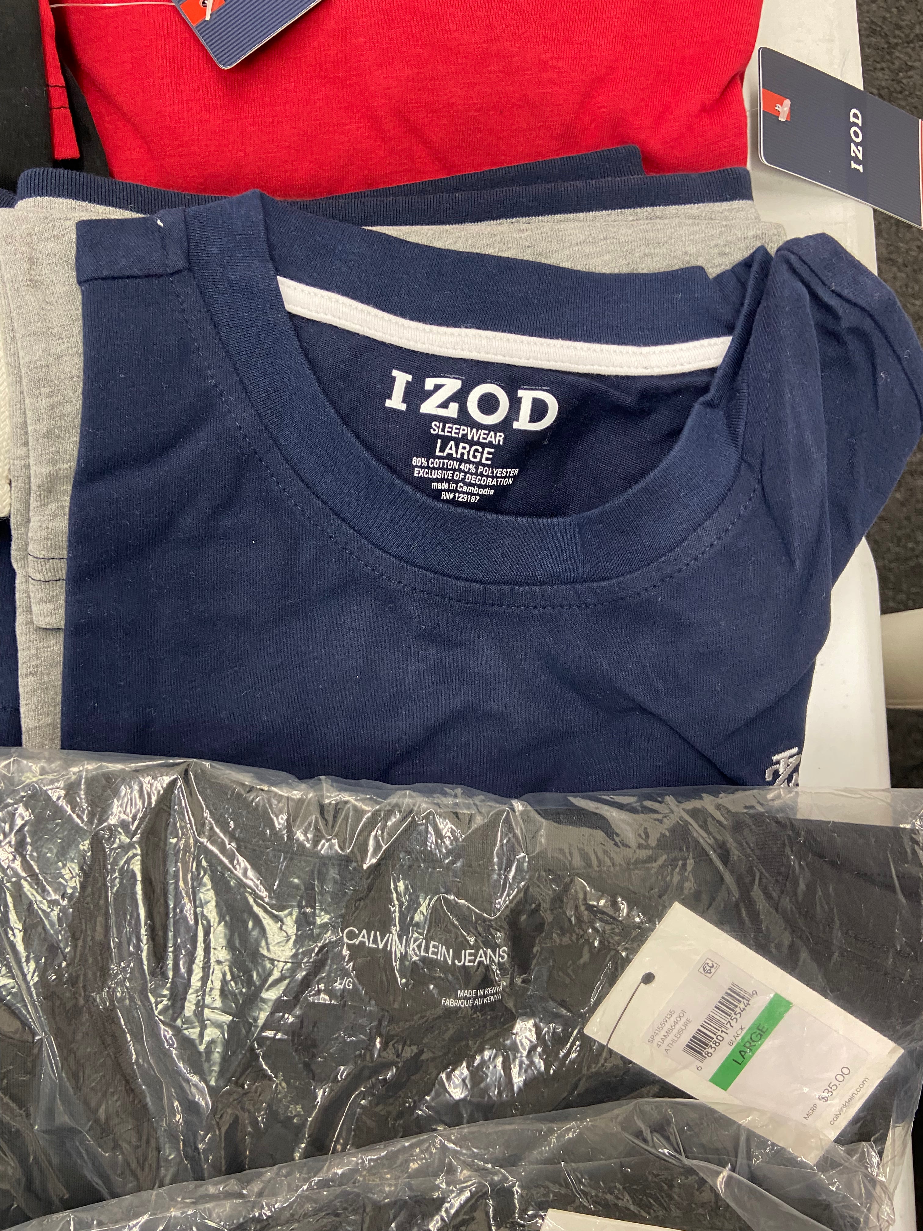 Men's Clothing Sweaters, Sleepwear & Other Tops Wholesale Lot, CALVIN KLEIN, BANAN REPUBLIC, IZOD, EDDIE BAUER and more, 13 items, Shelf Pulls, MSRP $677