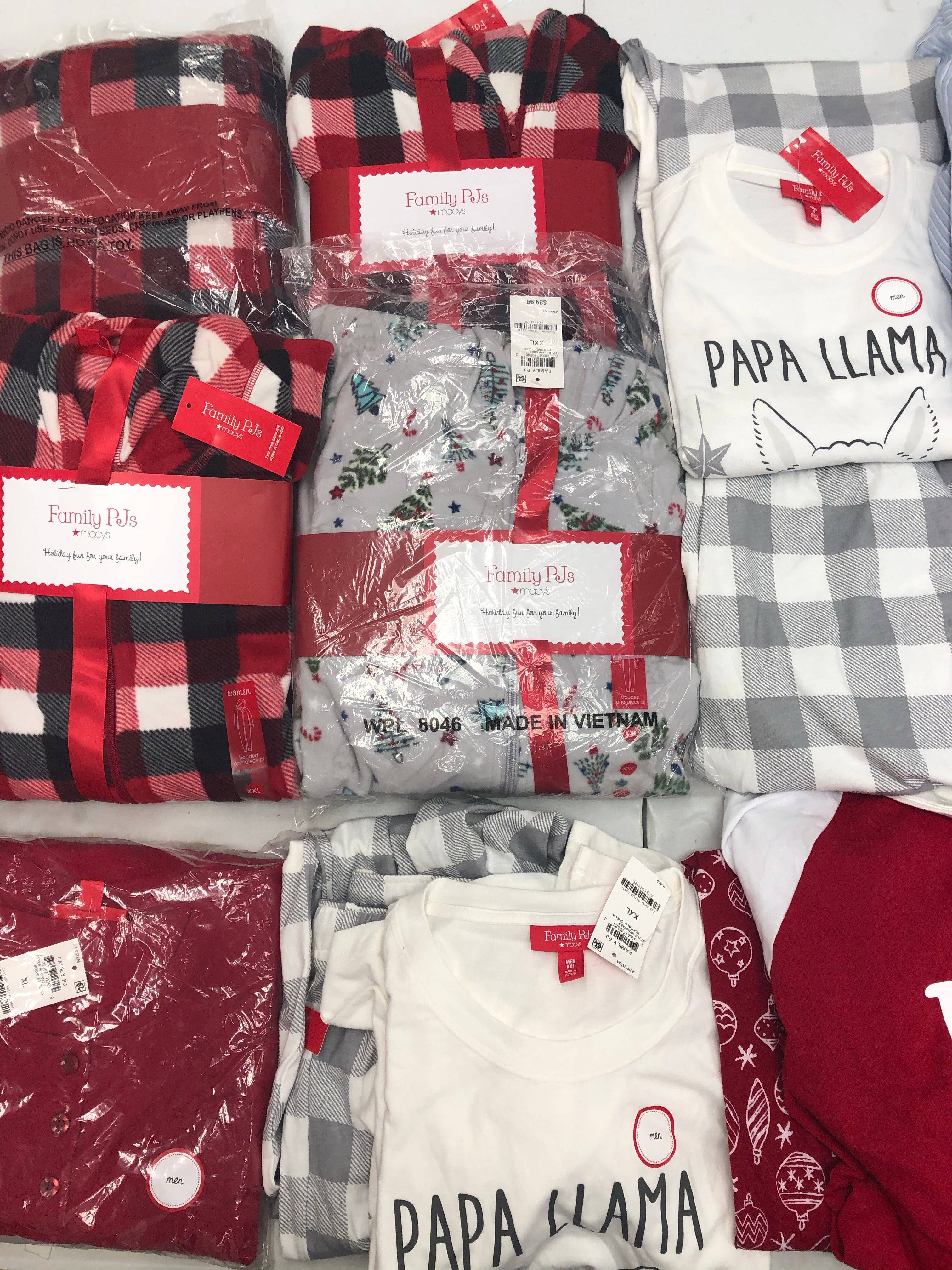 Men's Clothing Pajama Wholesale Lot, Family PJS, Club Room, 10 Units, Shelf Pulls, MSRP $409.91