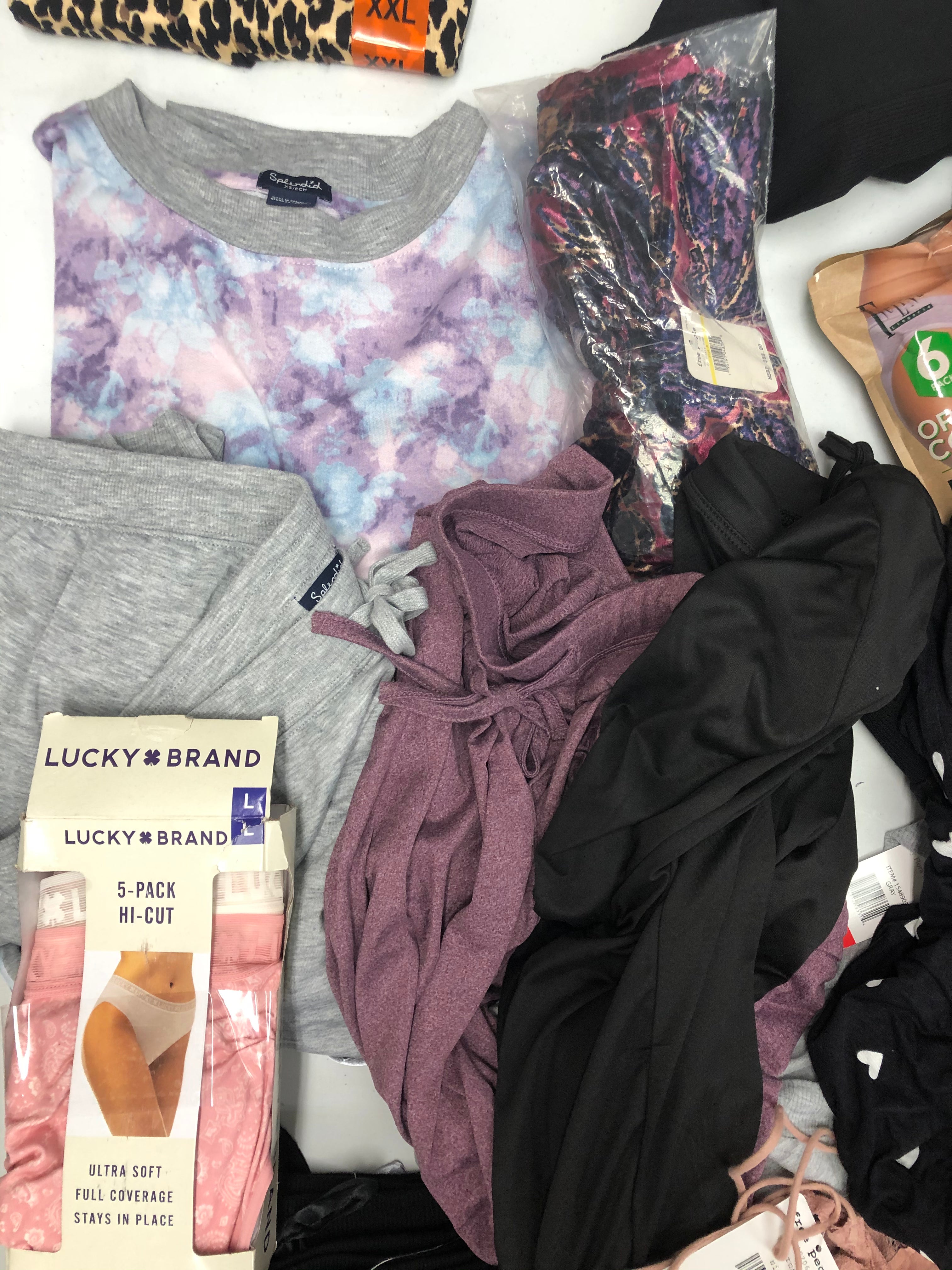Women's Clothing Sleepwear, Underwear, Wholesale Lot, LUCKY BRAND, FREE PEOPLE, FLORA, HONEYDEW, FELINA and more, 17 items, Shelf Pulls, MSRP $567