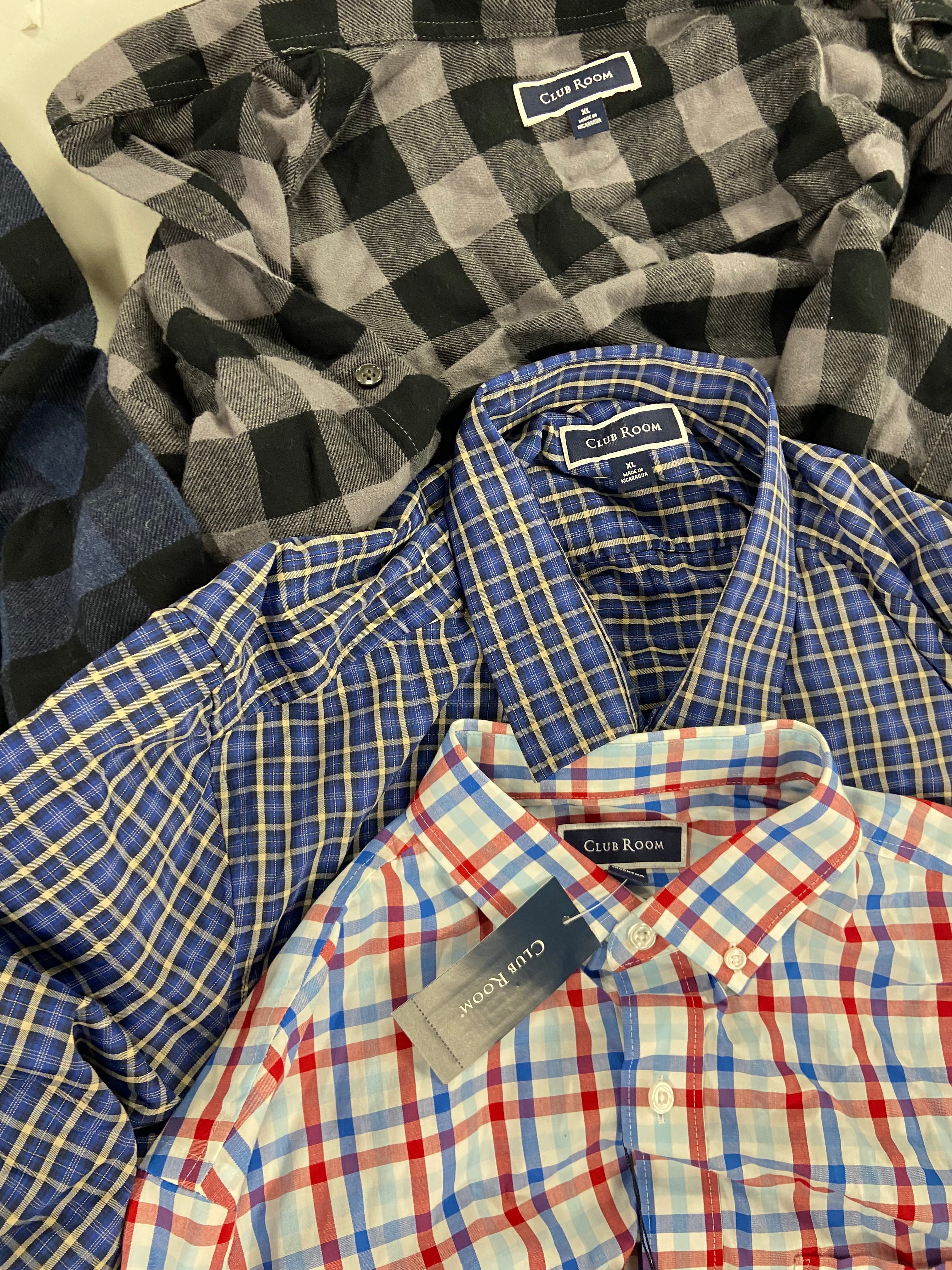 Men's Clothing Button Down Shirts Wholesale Lot, CALVIN KLEIN, DOCKERS, MAGASCHON, TASSO ELBA, CLUB ROOM, 16 items, Shelf Pulls, MSRP $1,027