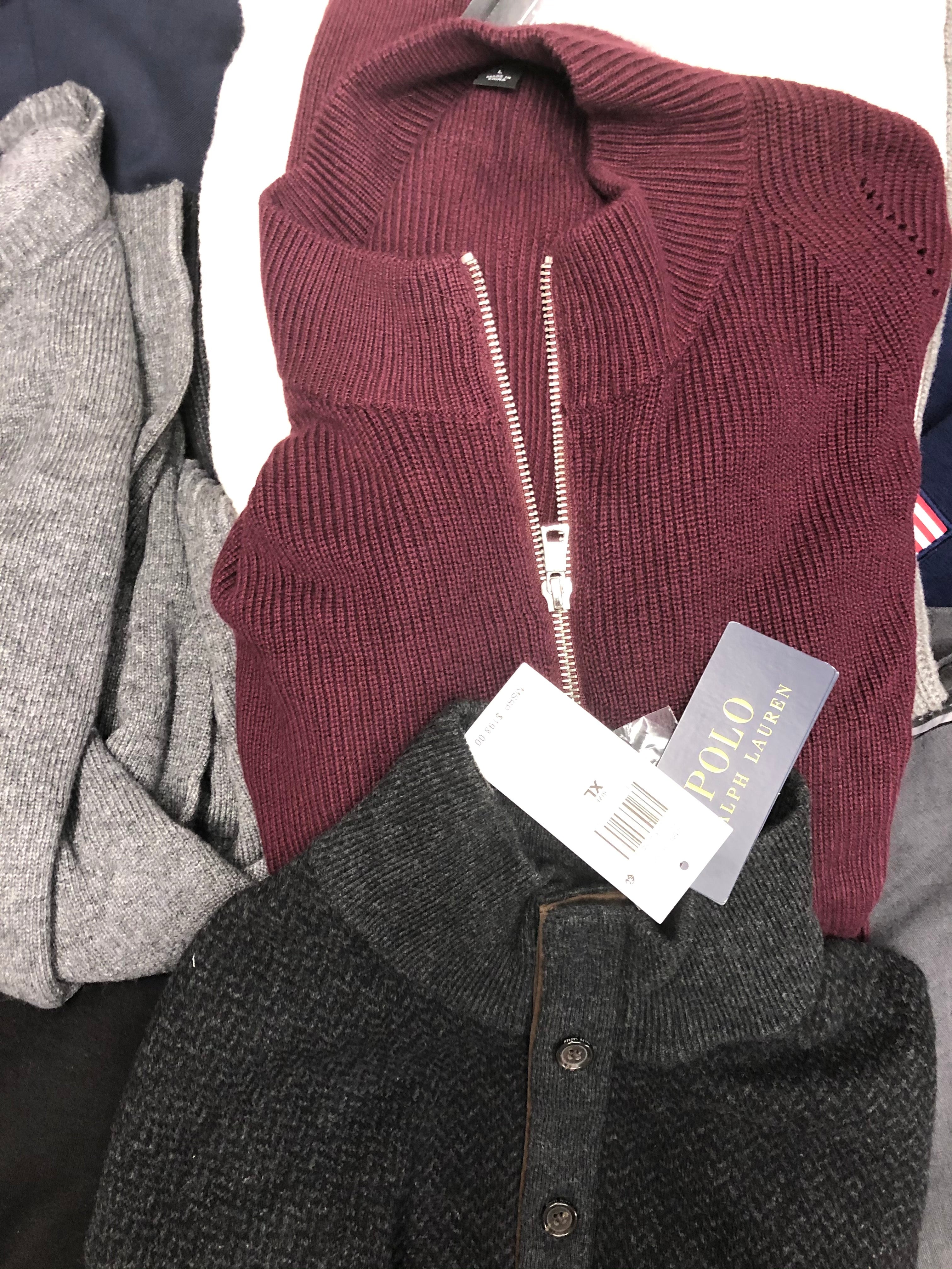 Men's Clothing Assorted Wholesale Lot, POLO RALPH LAUREN, UNDER ARMOUR, CALVIN KLEIN, LEVI'S, ALFANI and more 26 Units, Shelf Pulls, MSRP 2,274