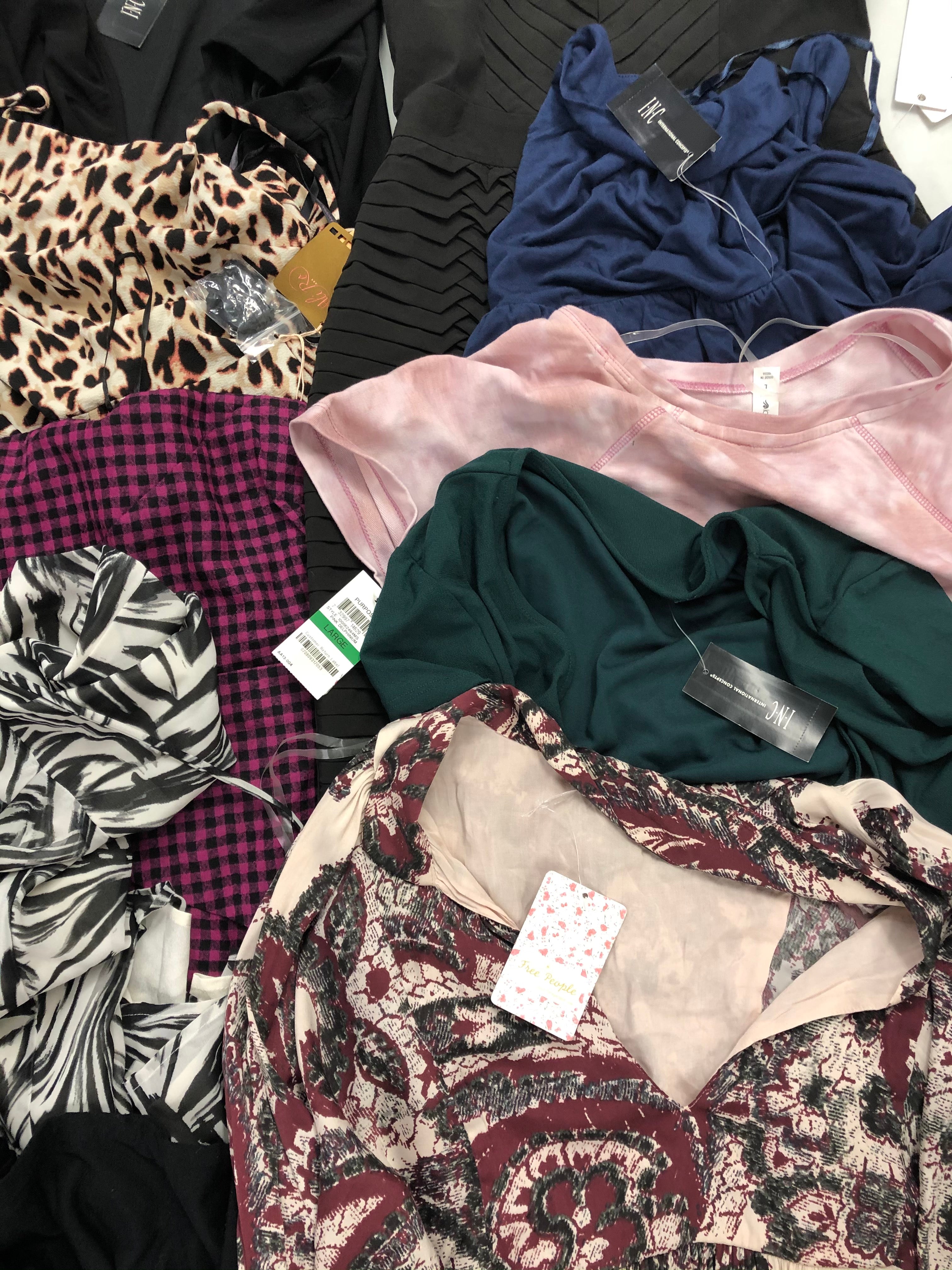 Women's Clothing DRESSES/ROMPERS Wholesale Lot, EILEEN FISHER, FREE PEOPLE, BCBG, PARKER LIFESTYLE, ALFANI and more, 16 items, Shelf Pulls, MSRP $1,871
