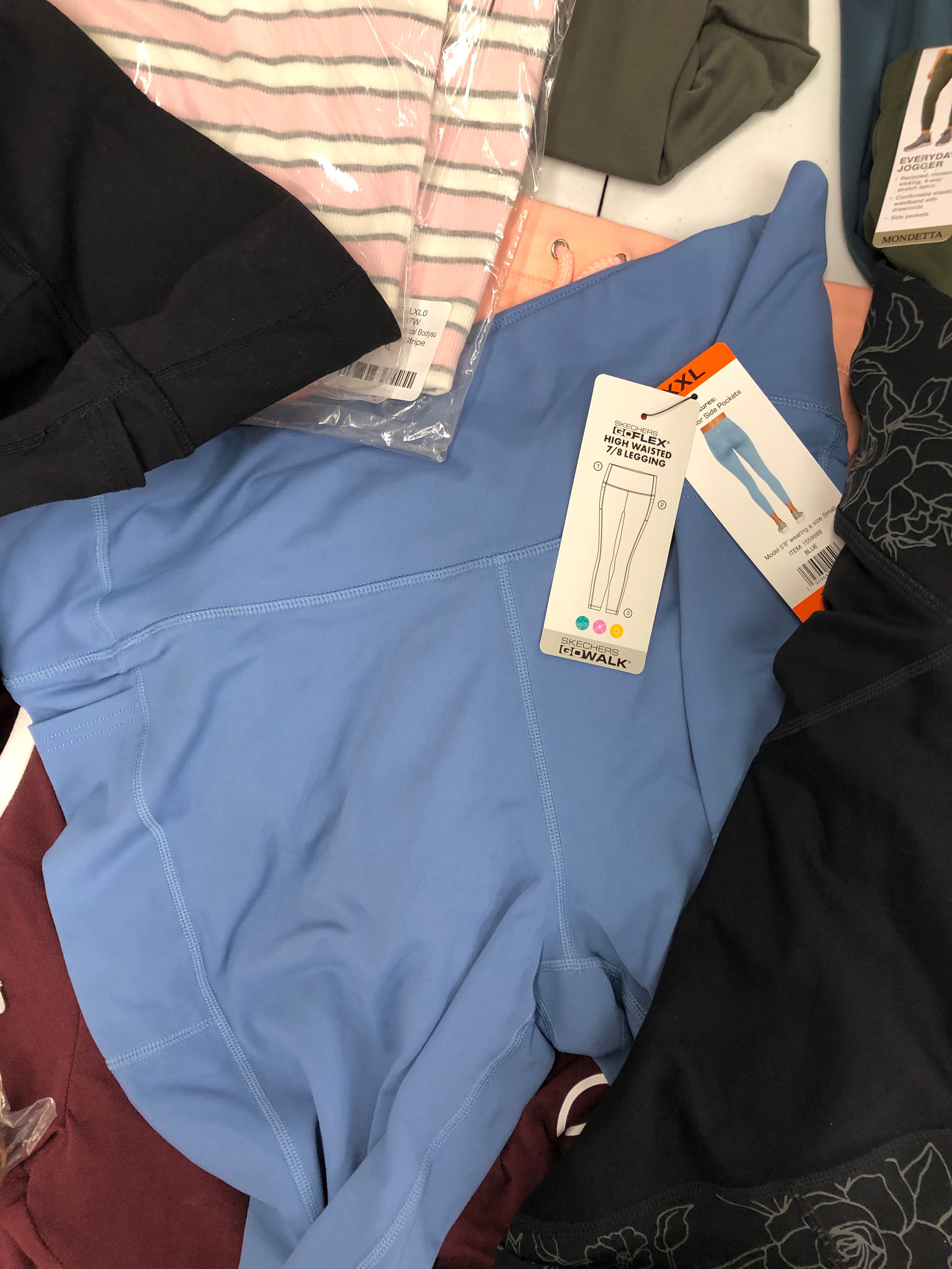 Women's Clothing Activewears Wholesale Lot, SKECHERS, CALVIN KLEIN, MONDETTA, AMERICAN APPAREL and more, 30 items, Shelf Pulls, MSRP $1,053
