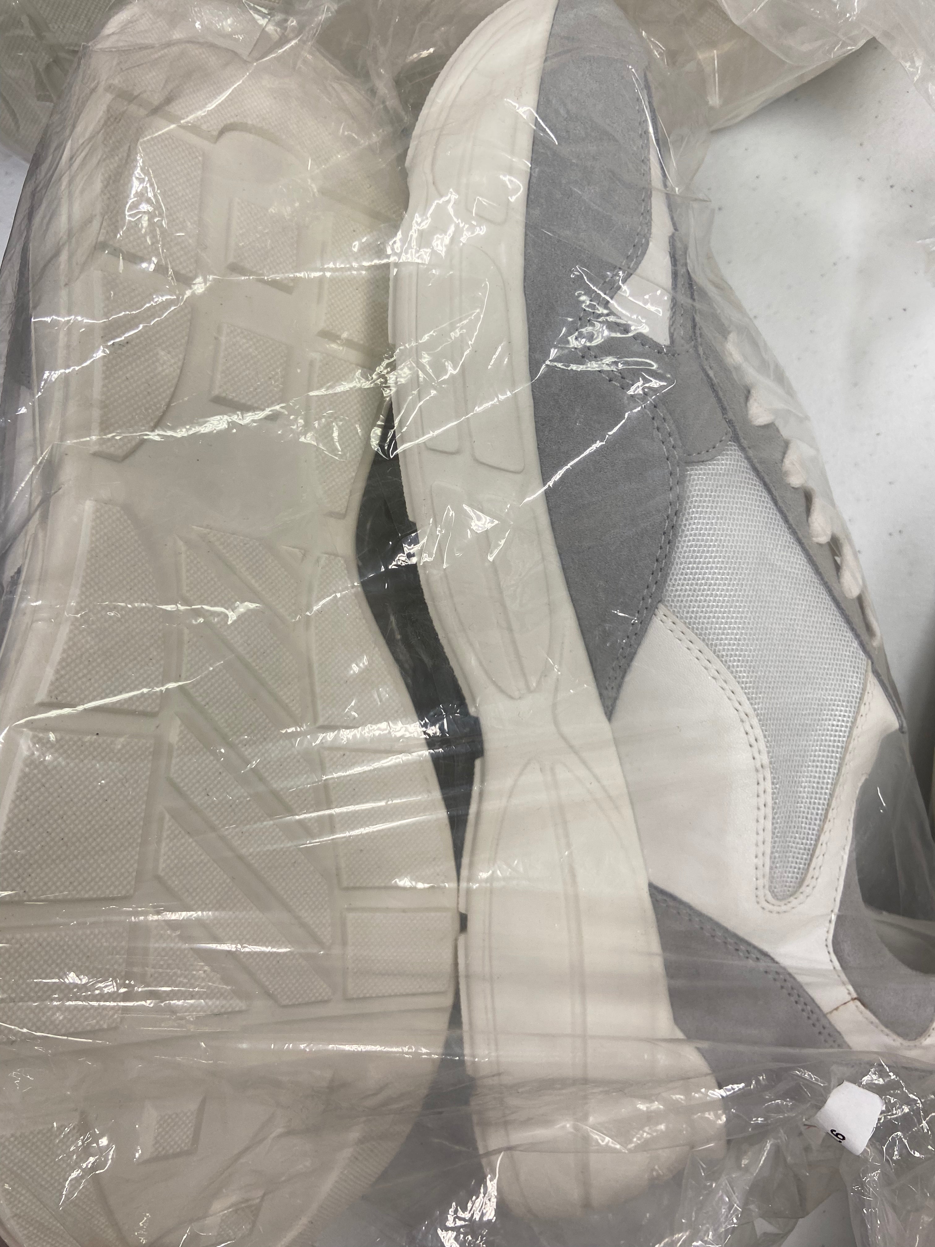 Men's Shoes (Sneakers) Wholesale Lot, STEVE MADDEN, 6 items, Shelf Pulls, MSRP $479