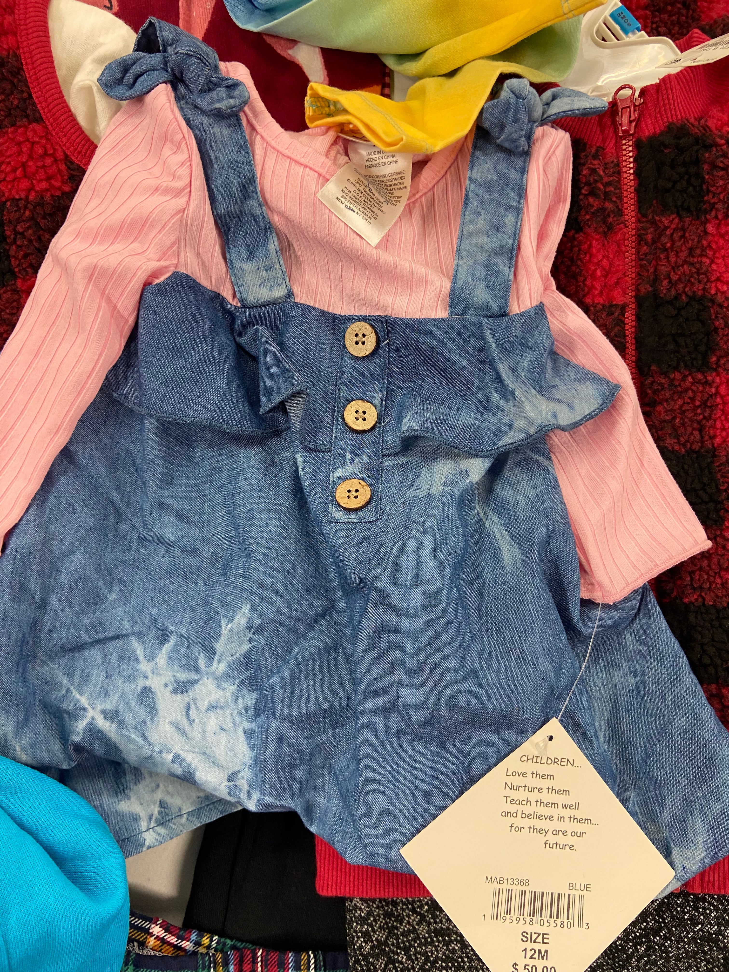 Baby's Clothing Assorted Wholesale Lot, TOMMY HILFIGER, CHAMPION, BONNIE JEAN, FIRST IMPRESSIONS , CARTER'S and more, 18 items, Shelf Pulls, MSRP $602