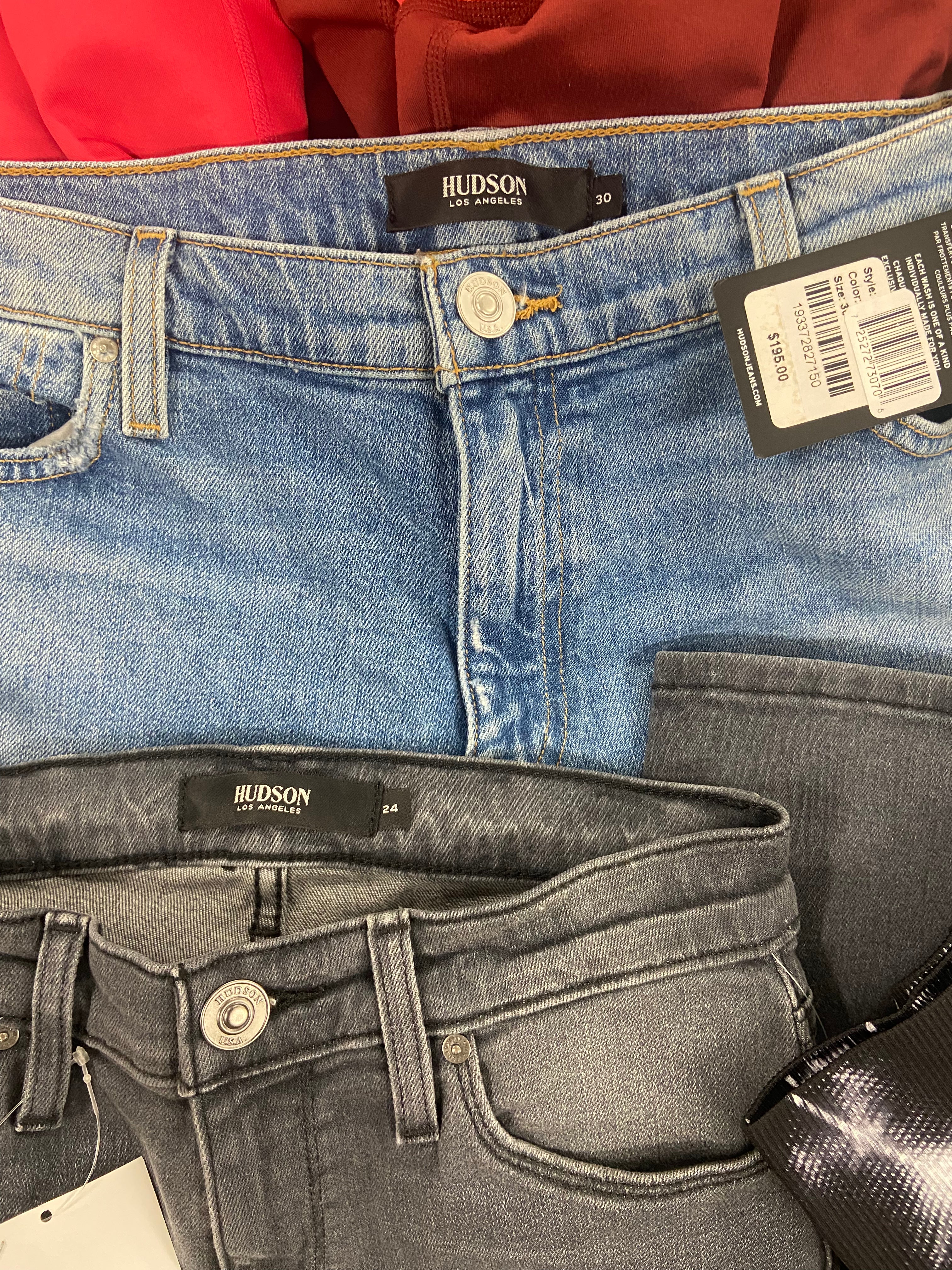 Women's Clothing Leggings, Jeans & Others, Wholesale Lot, HUDSON, UNDER ARMOUR, CHAMPION, DKNY and Others, 18 items, Shelf Pulls, MSRP $979