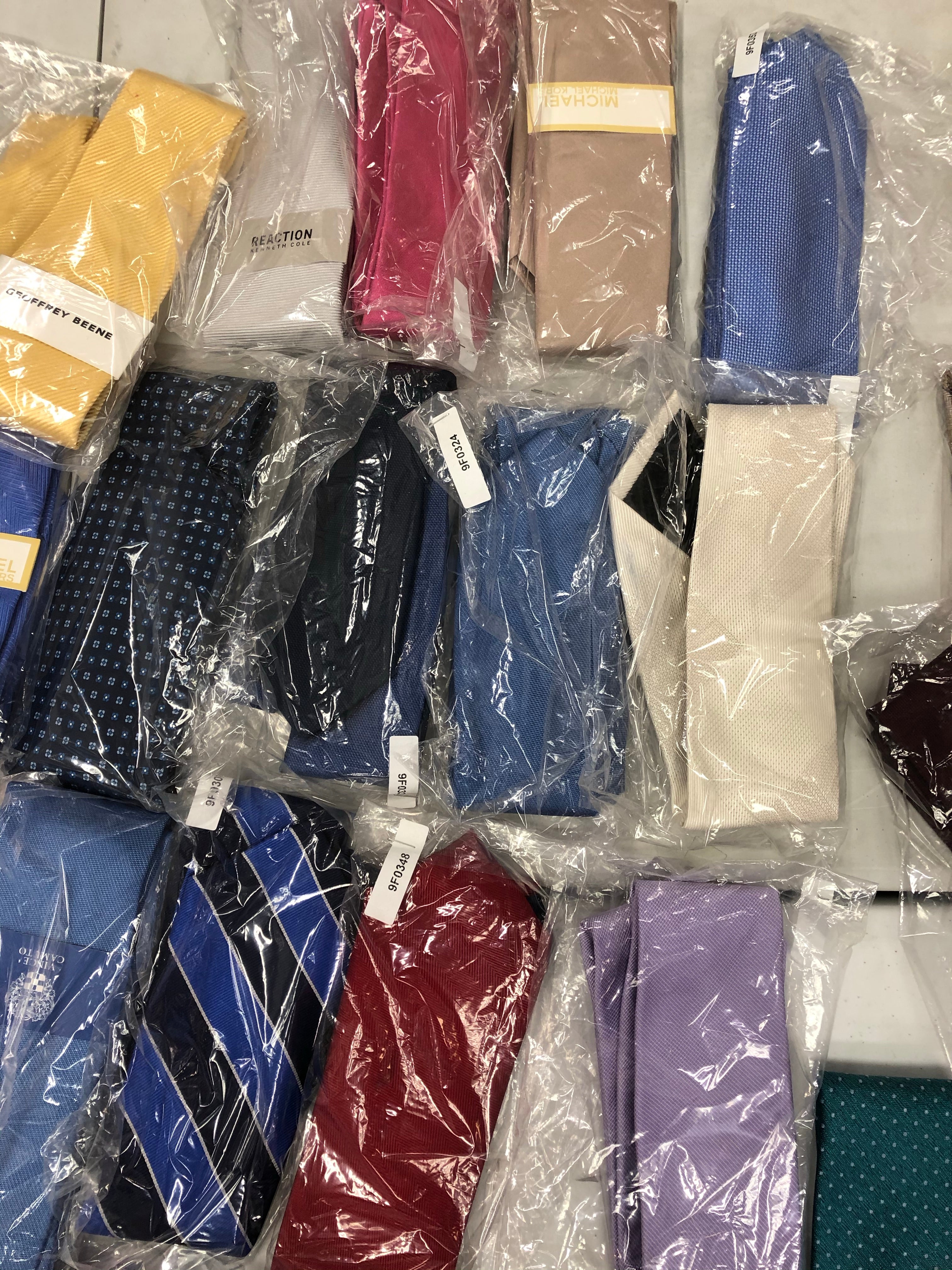 Men's Necktie & Bowtie Wholesale Lot, TOMMY HILFIGER, MICHAEL KORS, KENNETH COLE,RYAN SEACREST, CALVIN KLEIN and more, 58 items, CUSTOMER RETURNS, MSRP $