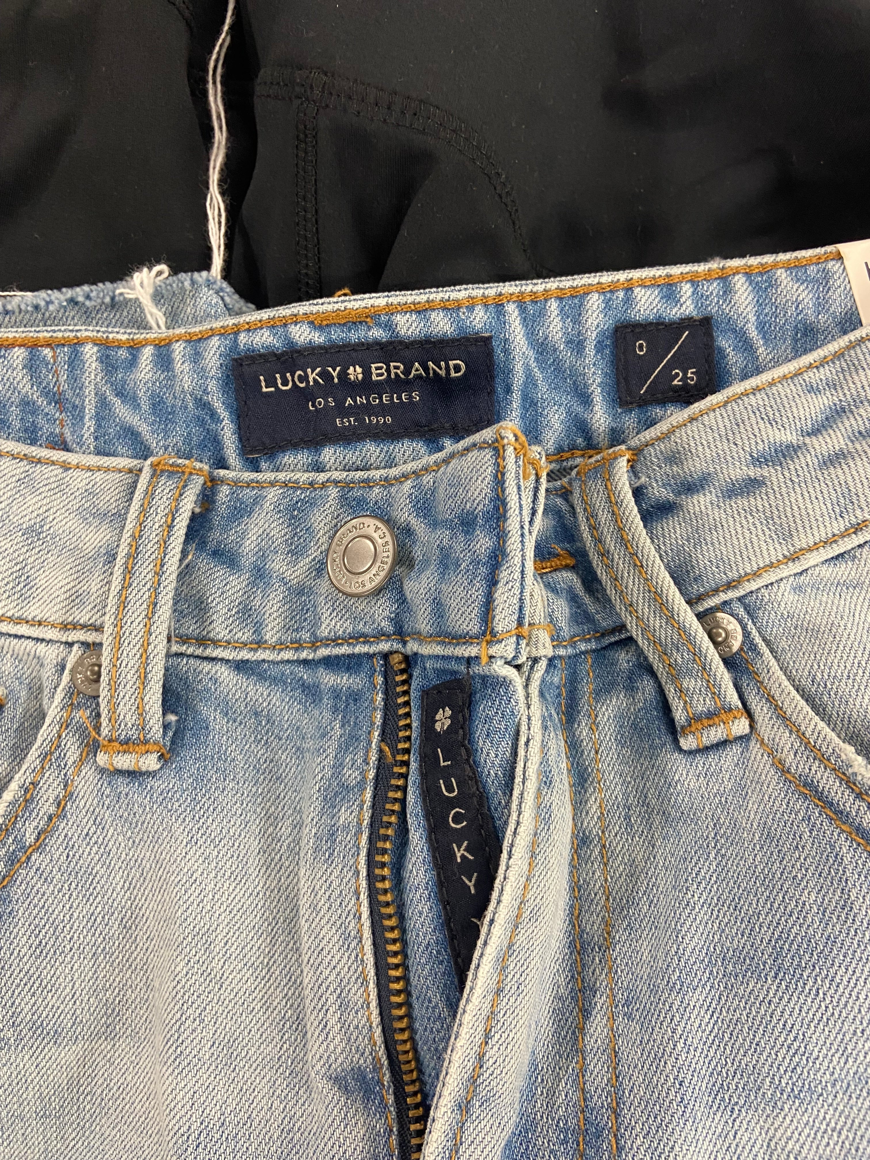 Women's Clothing Activewear & Other bottoms Wholesale Lot, FREE PEOPLE, LUCKY BRAND, CHAMPION, 32 DEGREES and more, 11 items, Shelf Pulls, MSRP $552