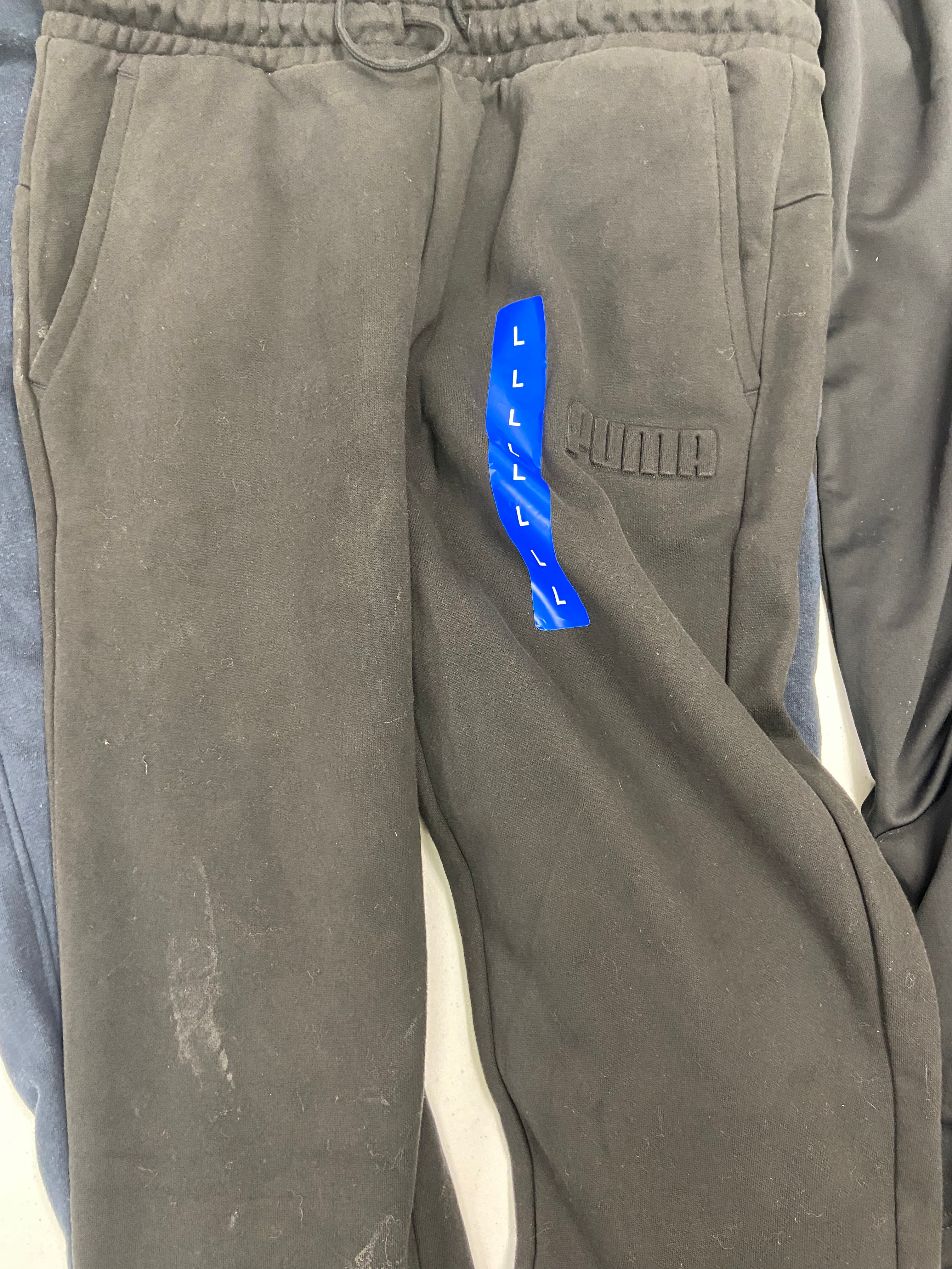 Men's Clothings Pants & Shorts Wholesale Lot, NAUTICA, ADIDAS, PUMA, FILA, WEATHERPROOF VINTAGE, 32 DEGREES and more, 8 items, CUSTOMER RETURNS